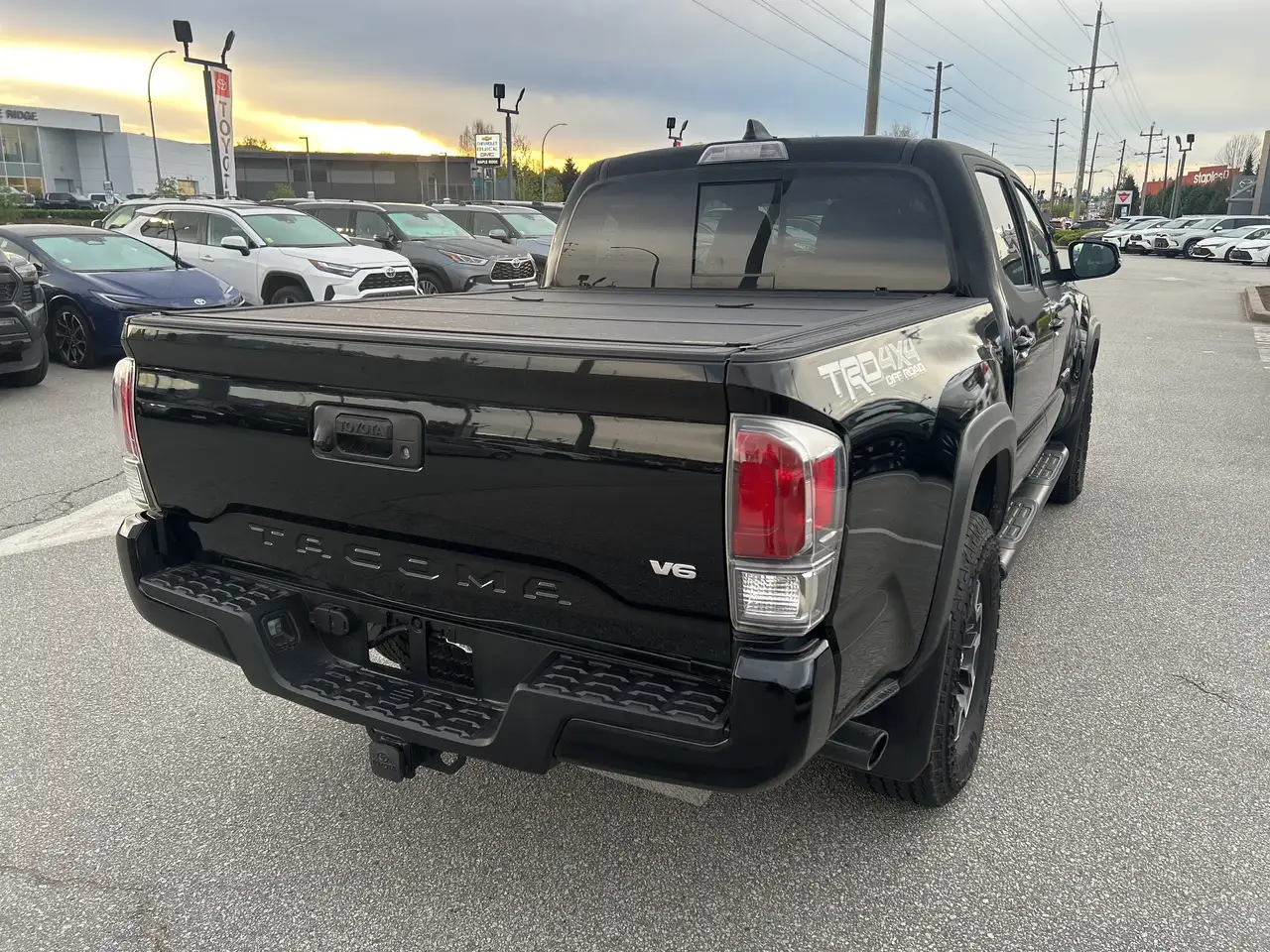 Toyota Tacoma снимка Toyota Tacoma