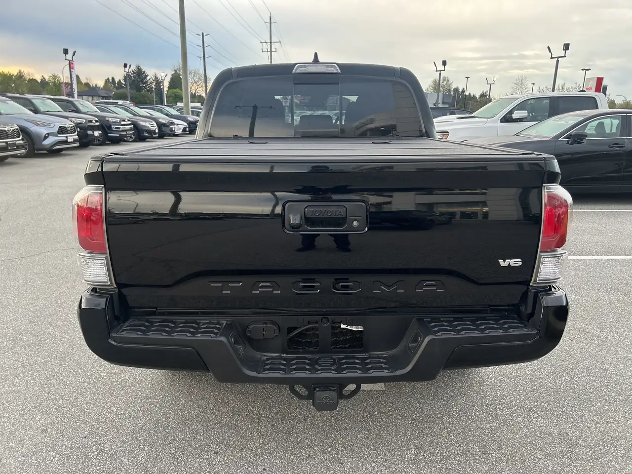 Toyota Tacoma снимка Toyota Tacoma