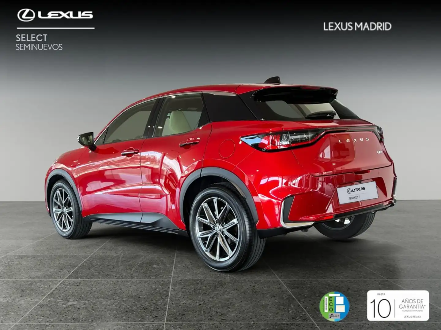 Lexus LBX 1.5 136cv HEV Elegant+ Rojo - 2
