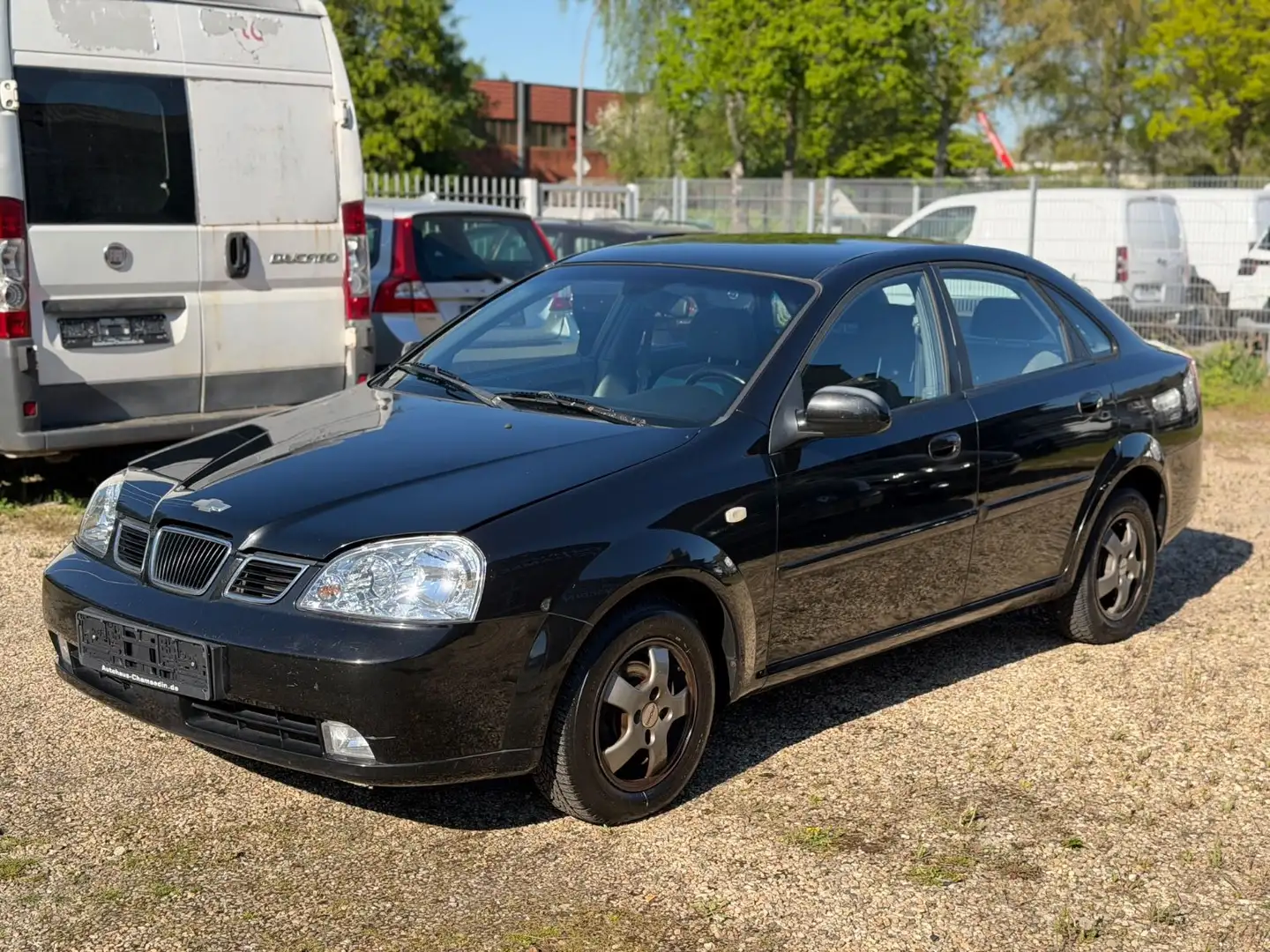 Chevrolet Nubira Lim. SE Schwarz - 2