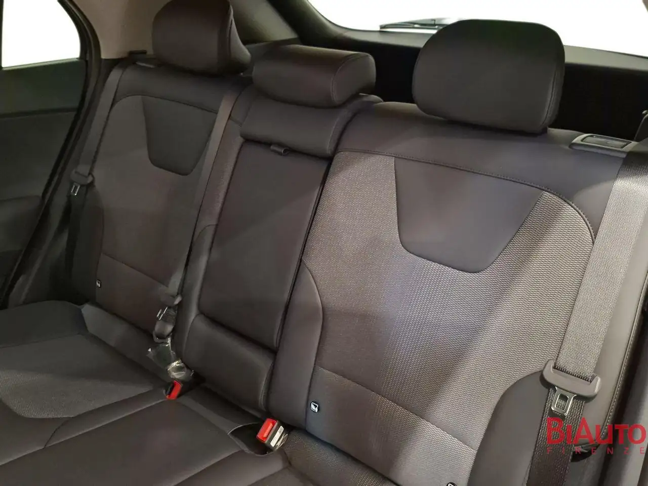 Kia Niro 2026 — фото 10