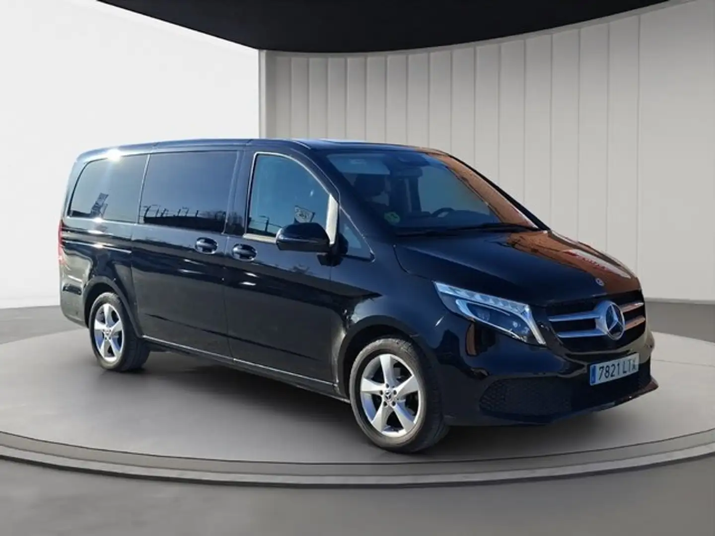 Mercedes-Benz V 220 220d Largo Exclusive Negro - 2
