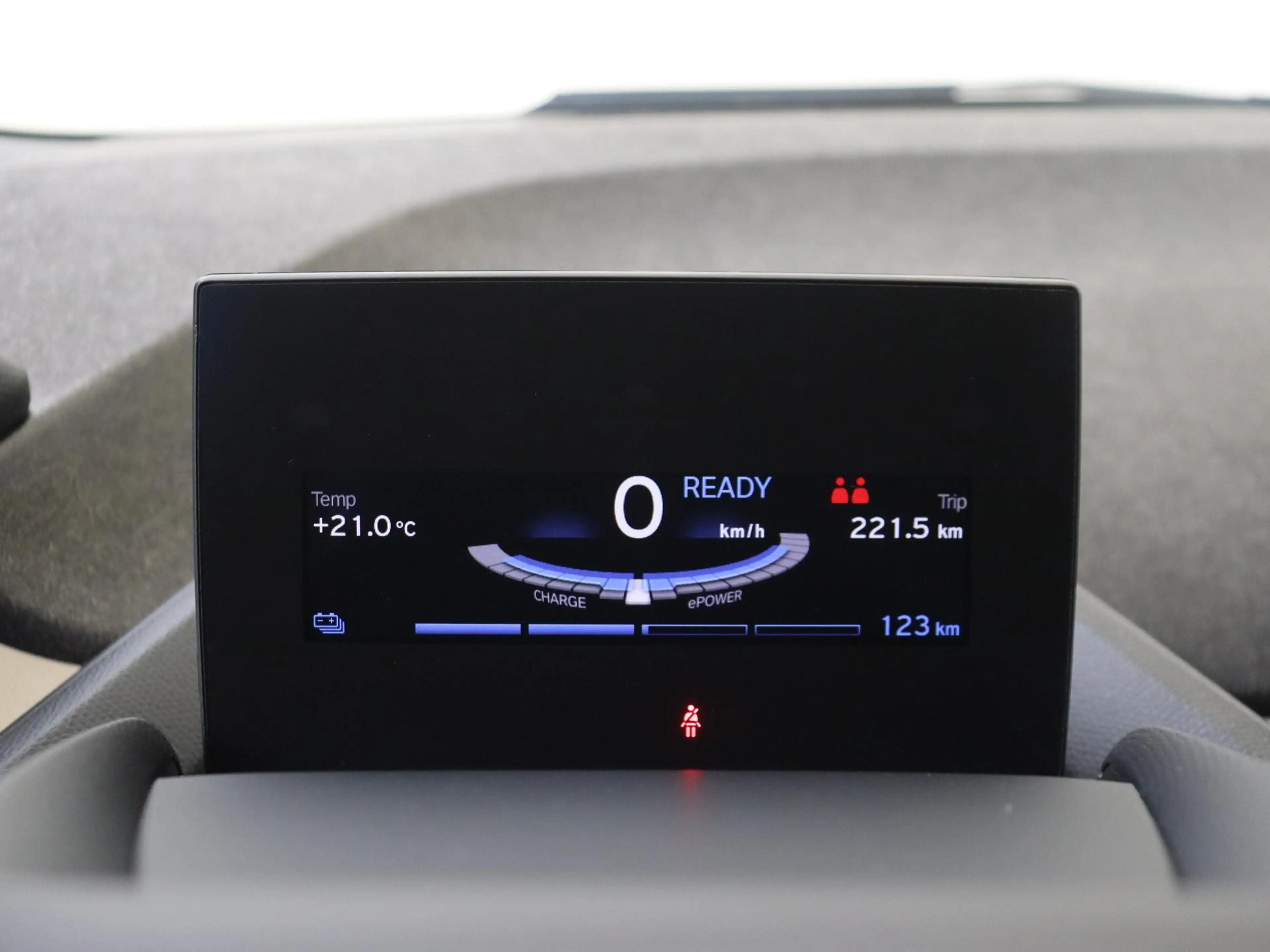 BMW i3 Executive Edition 120Ah 42 kWh | Navigatie | Parke — photo 11