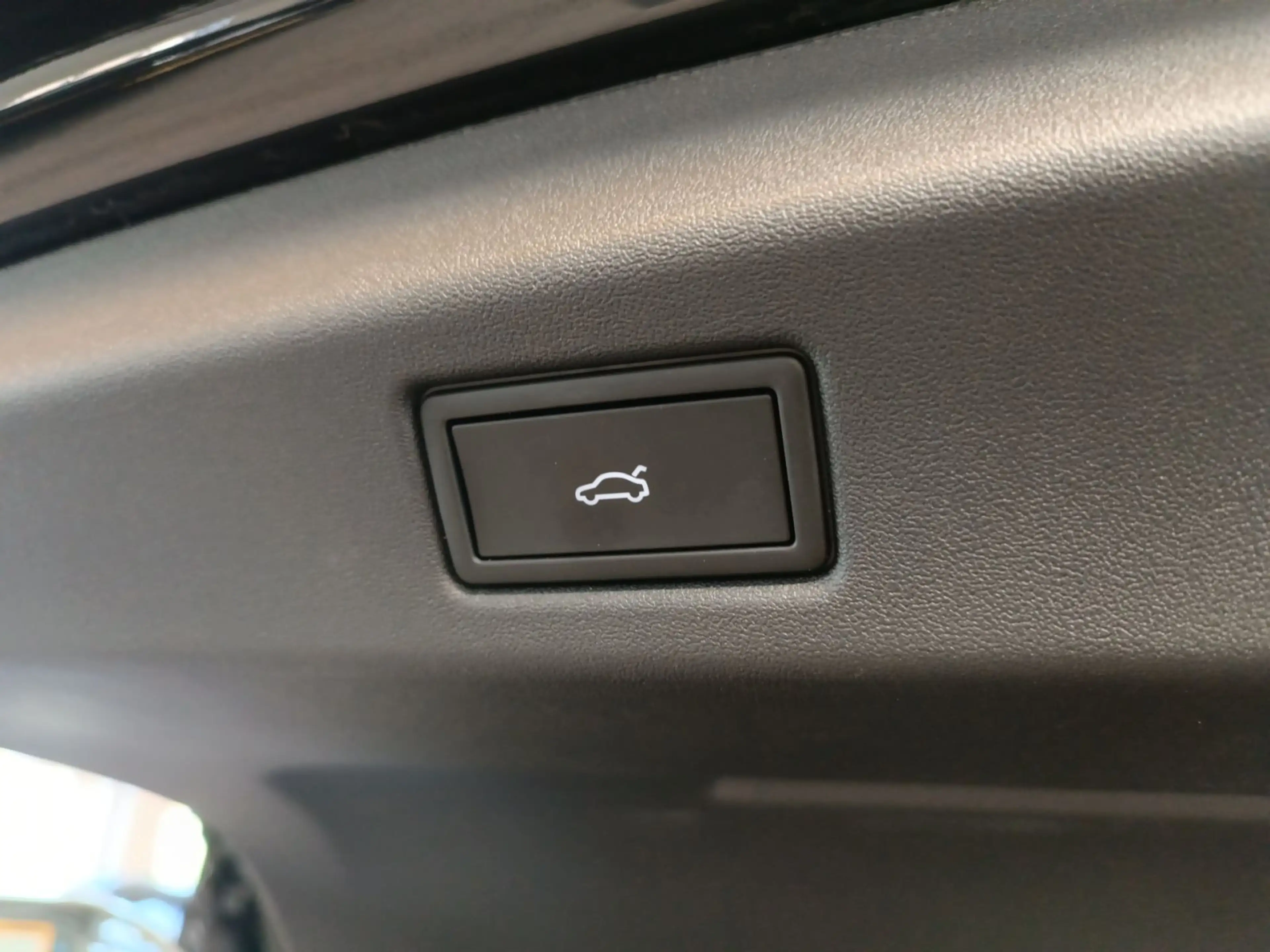 Volkswagen ID.7 GTX *PANO*IQ-MATRIX*AHK*360°*WärmeP* — photo 25