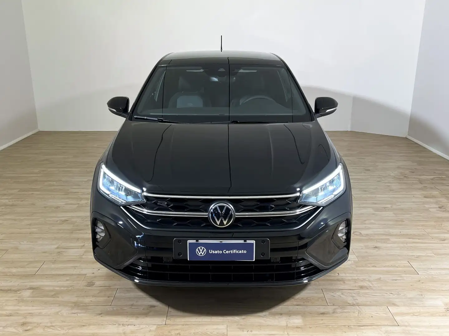 Volkswagen Taigo 1.0 TSI 110 CV R-Line Nero - 2