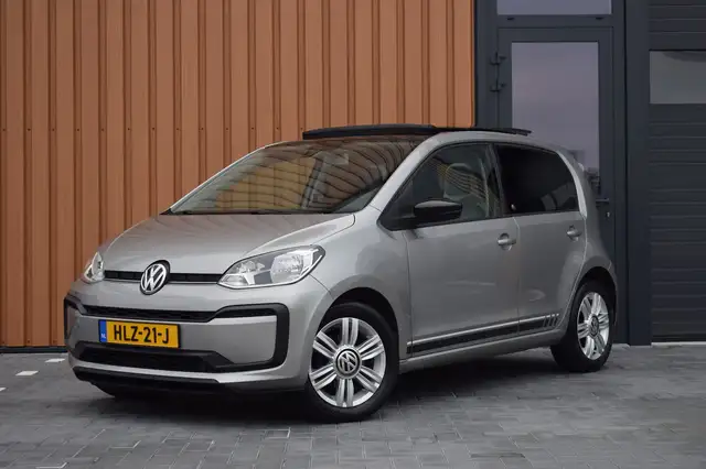 Volkswagen up! 1.0 TSI 90pk Beats | Pano | Cruise | Camera