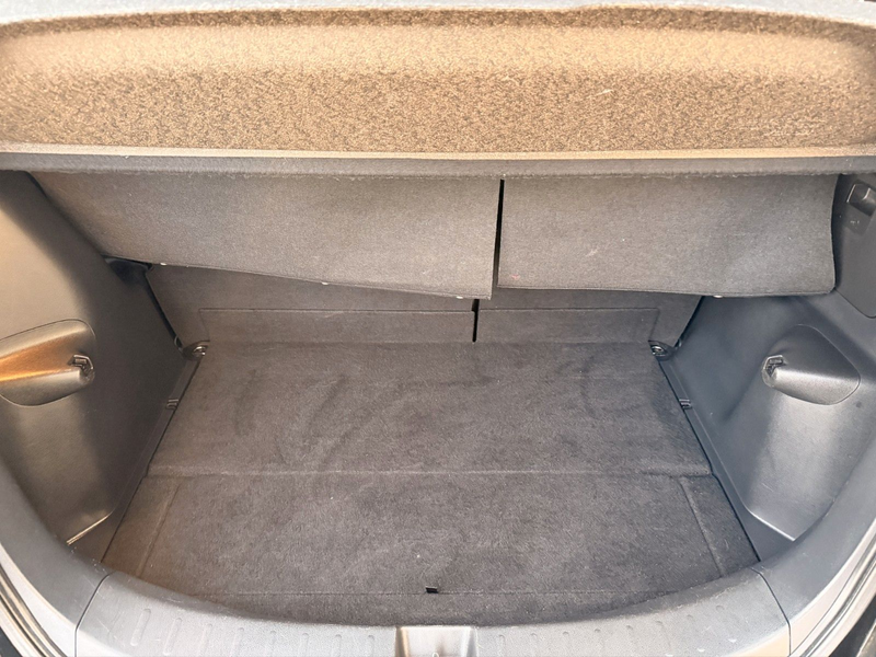 Honda Jazz 1.4 Elegance Automatik*KLIMAAUT.*Alufelgen — photo 12