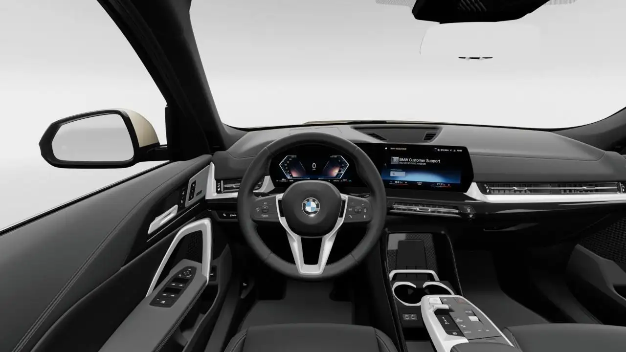 BMW X1 снимка BMW X1