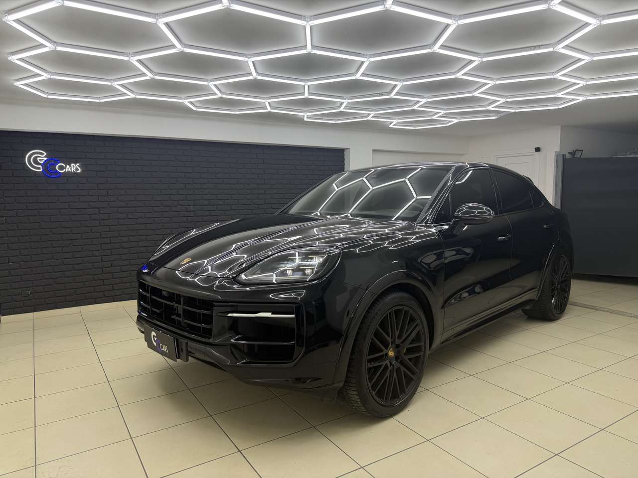 Porsche Cayenne Coupe 3.0 e-hybrid ITA STRAFULL
