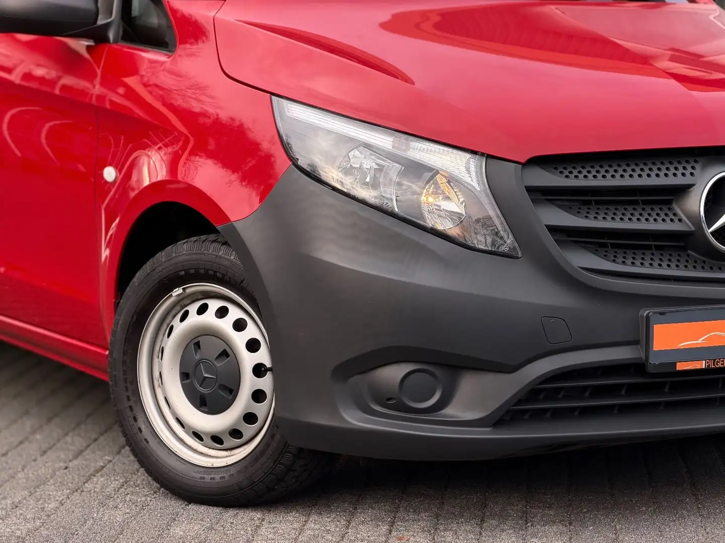 Mercedes-Benz Vito Kasten kompakt*DAB*Kamera*Temp*Klima*Touch Rot - 2