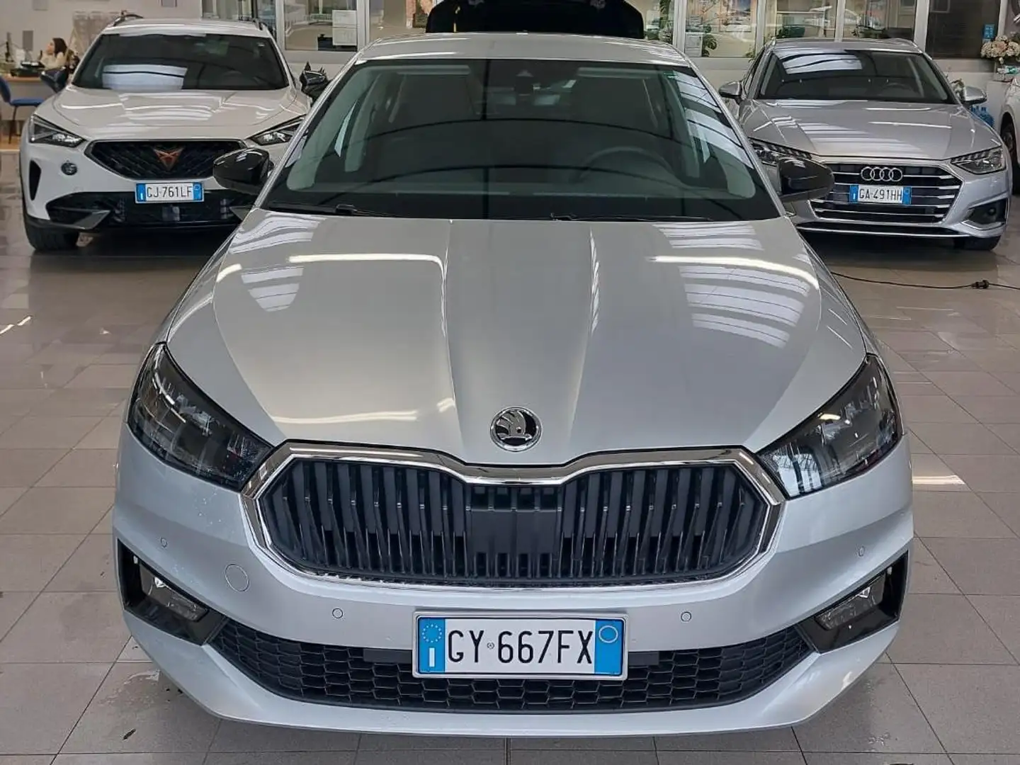 Skoda Fabia Fabia IV 2022 1.0 tsi Young Edition 95cv - 2