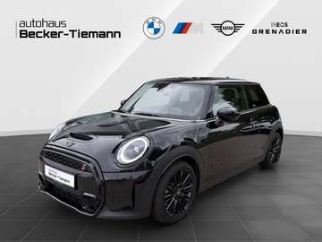 17" / Pano / DrivAss / Keyless / RFK / DAB / HUD /