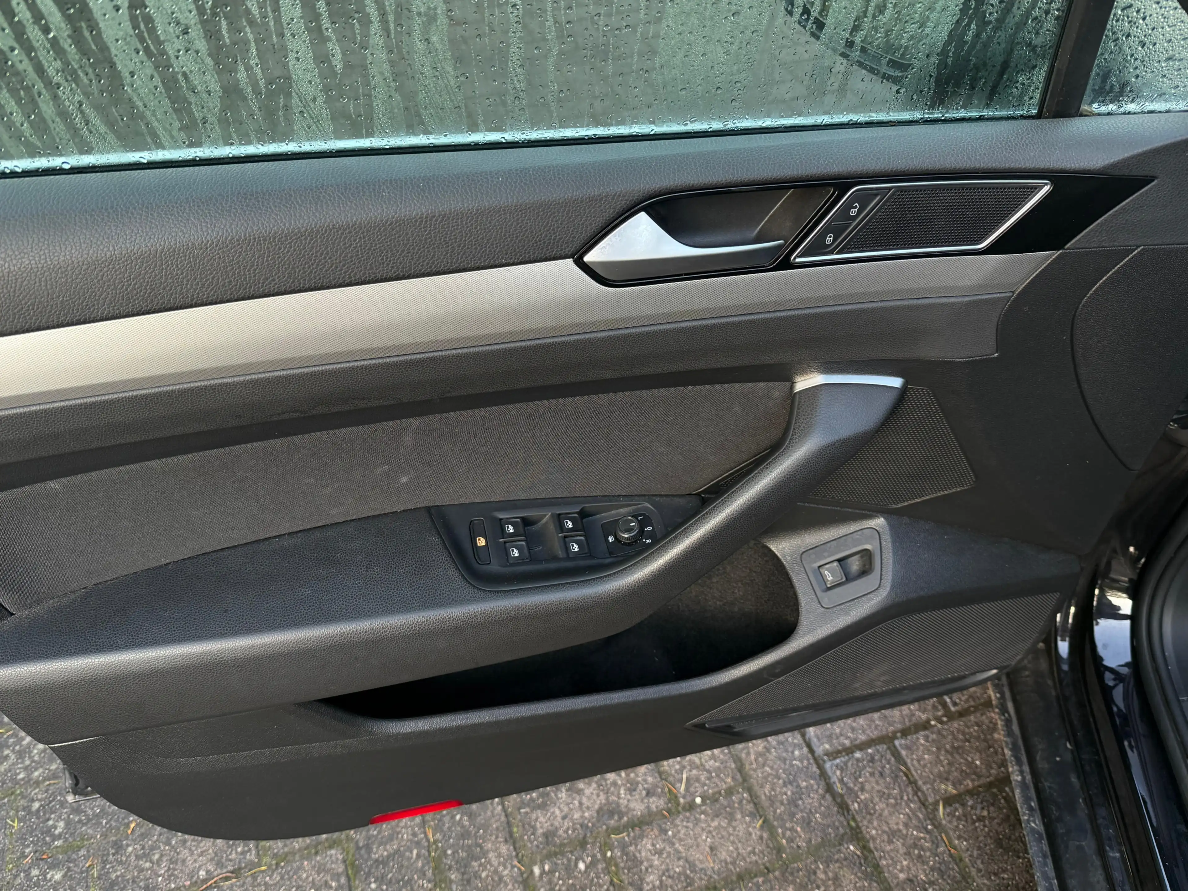 Volkswagen Passat 1.4 TSI Comfortline NAV+SHZ+AHK+PDC+ACC+ — photo 17