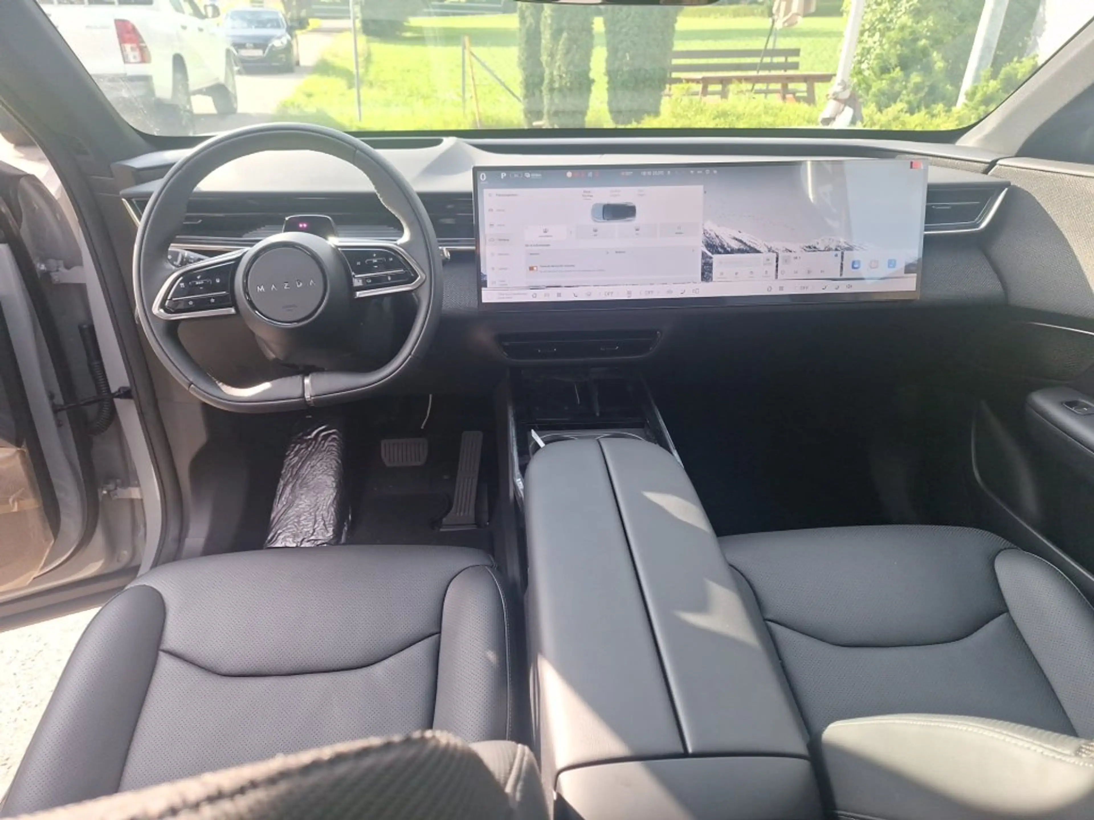 Mazda CX-6e EV 258ps AT RWD Takumi LEDER SCHW 21ALU — photo 9