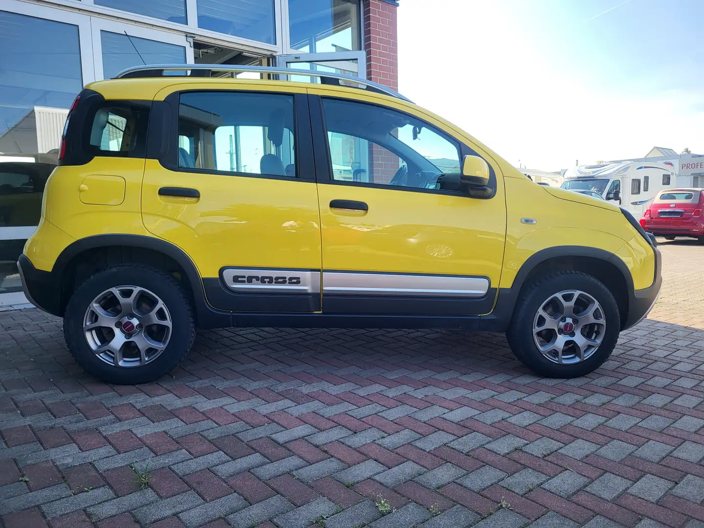 Fiat Panda Cross 4x4 1.3 Multijet Diesel Jaune - 2