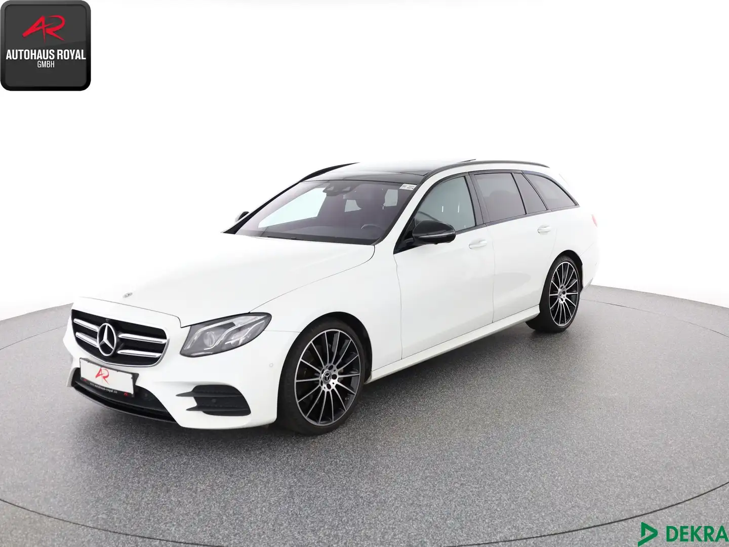Mercedes-Benz E 250 E 250 T AMG NIGHT MULTIBEAM,360GRAD,KEYLESS,PANO Weiß - 1