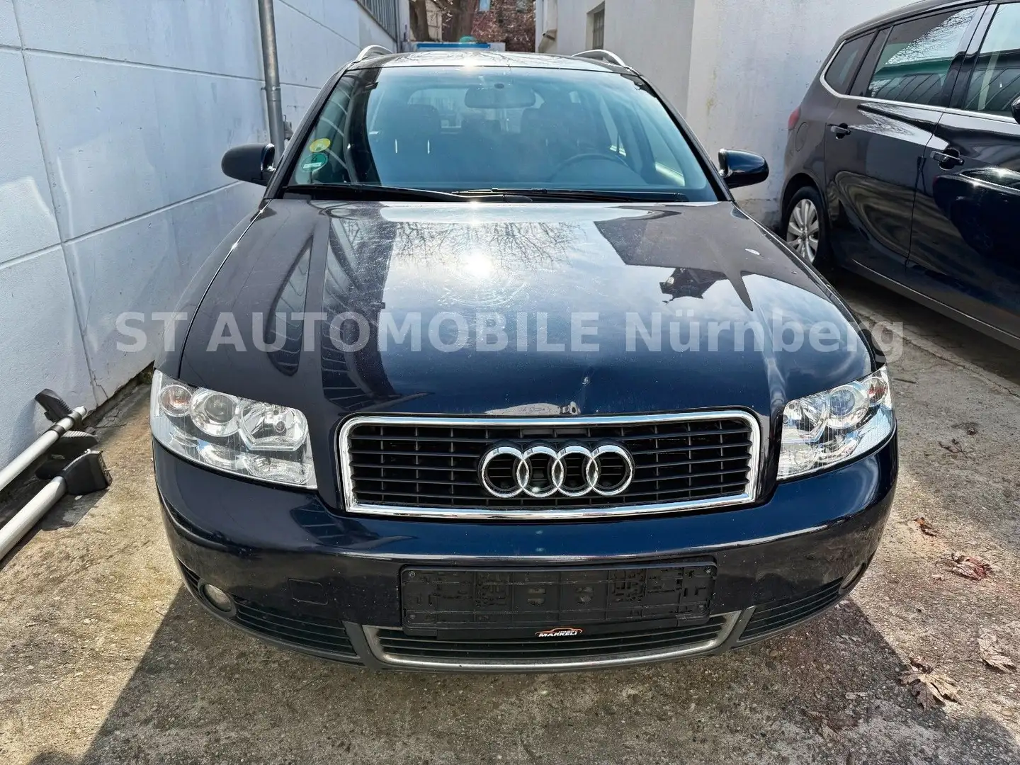 Audi A4 Avant 2.0*TEMPOMAT*KLIMAAUTO*SITZHZG Nero - 2