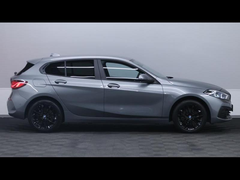 BMW 118 i 136cv Hatch Steptronic Advantage — photo 4