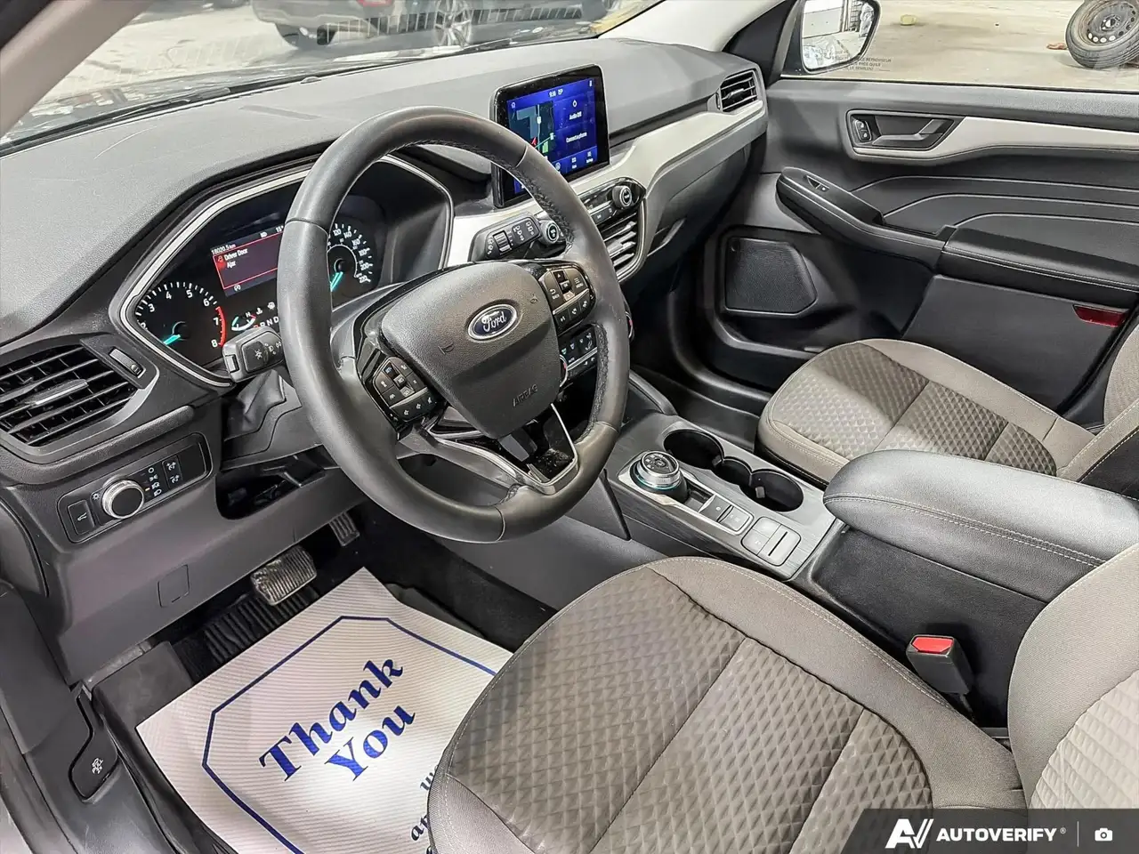 Ford Escape снимка Ford Escape