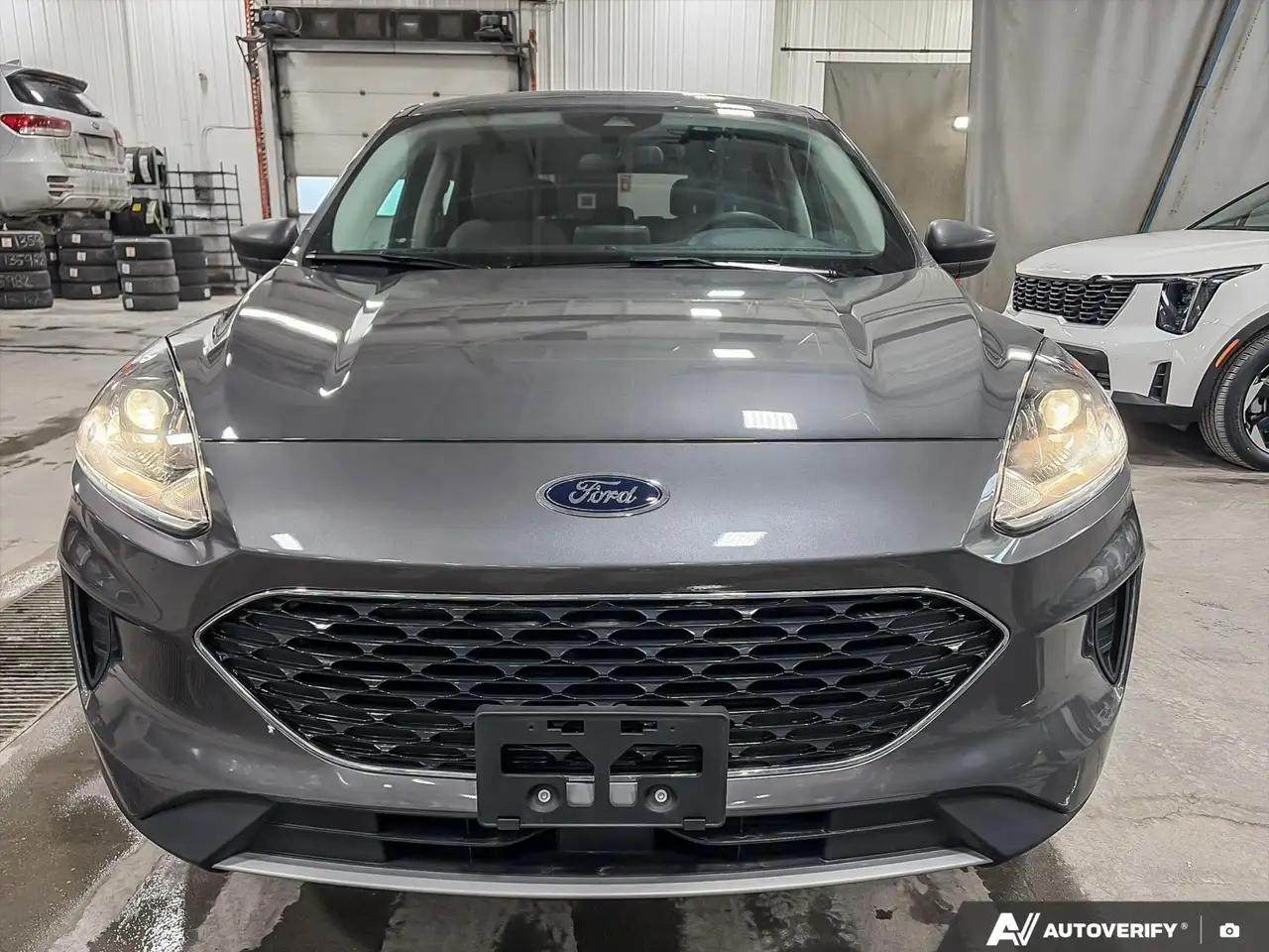 Ford Escape снимка Ford Escape