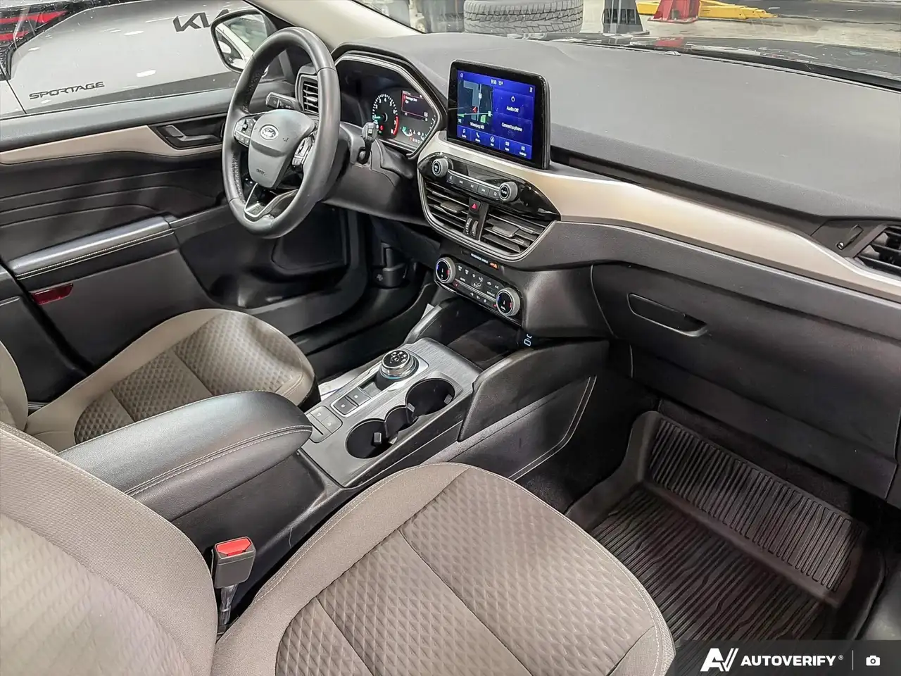 Ford Escape снимка Ford Escape