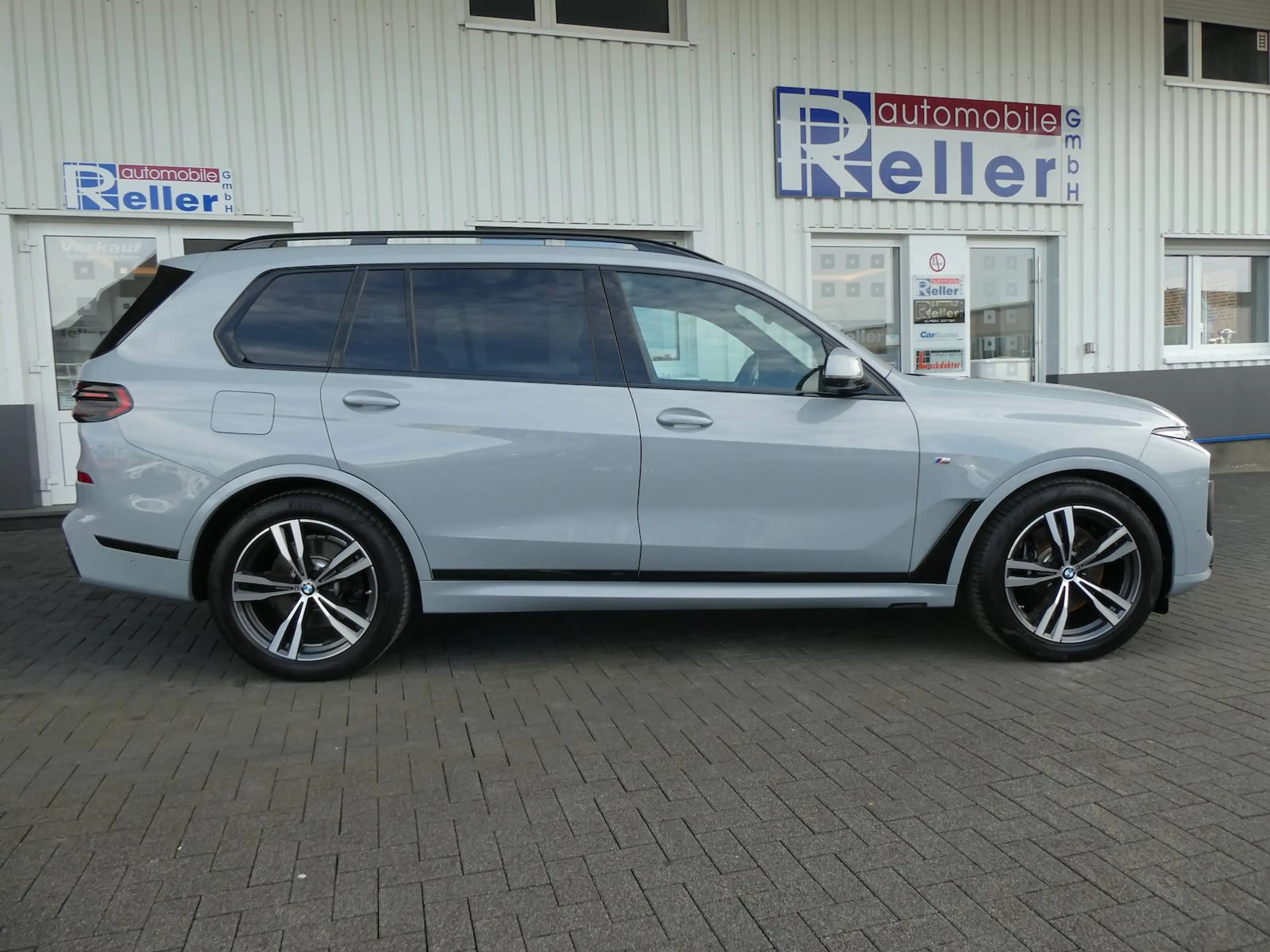 BMW X7 xDrive 40 d M Sport — photo 7