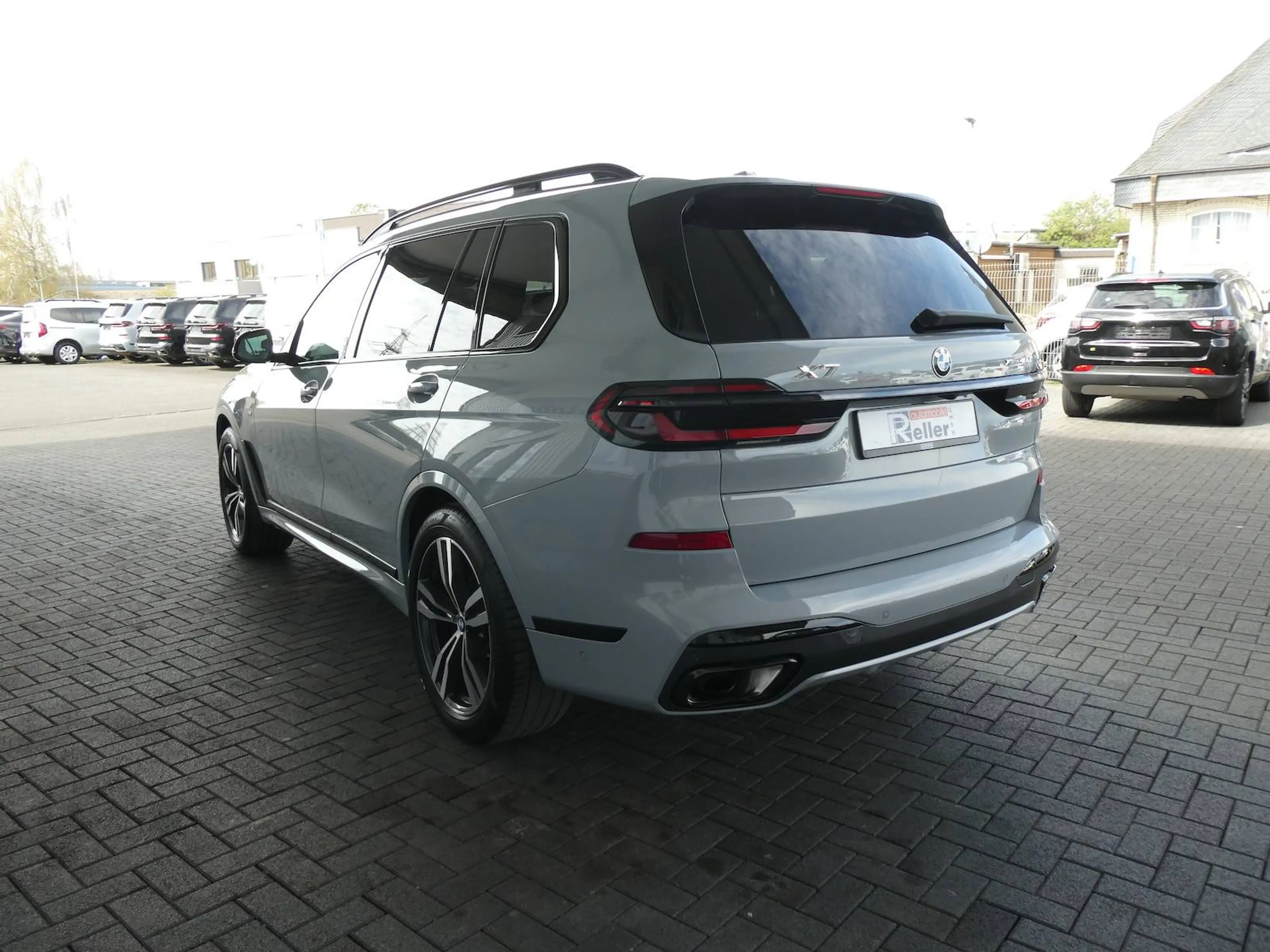 BMW X7 xDrive 40 d M Sport — photo 6
