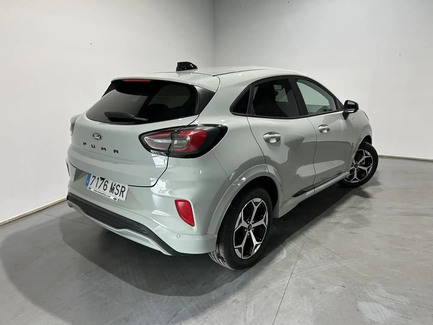 Ford Puma 1.0 EcoBoost MHEV 125cv Auto ST-Line Verde - 2
