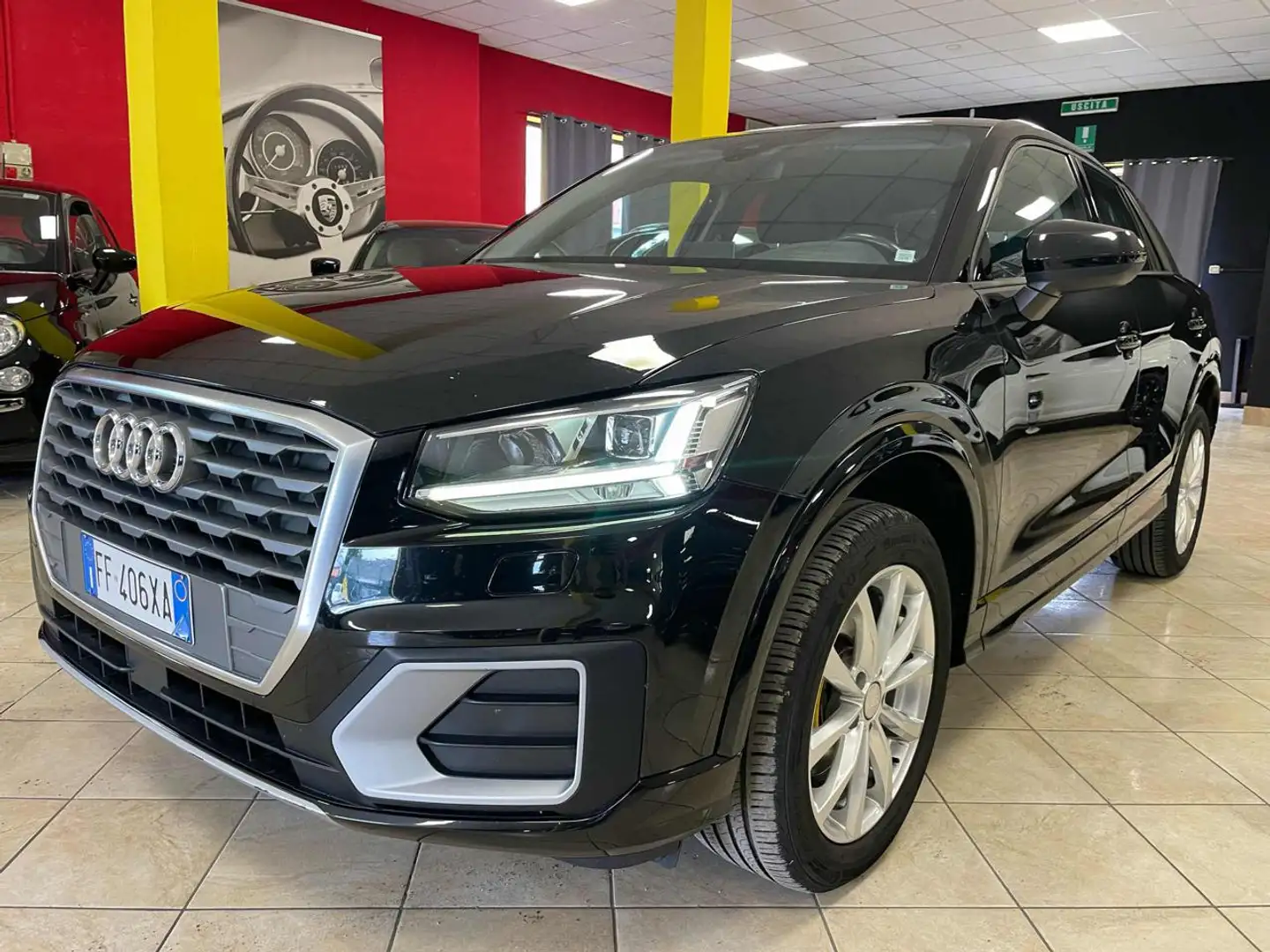 Audi Q2 1.6 TDI*LED/RADAR/NAVI/PDC* Nero - 2