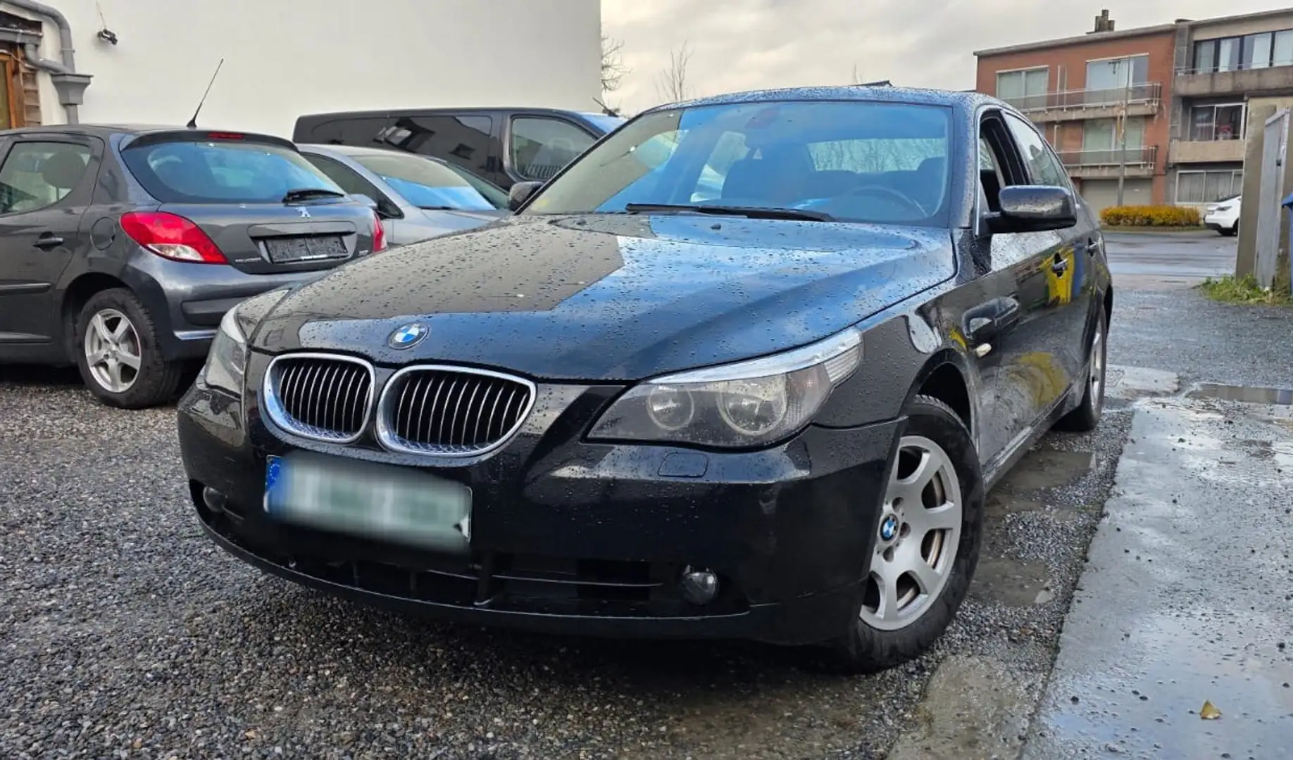 BMW 523 i/ E60/ Lez Ok/ Airco/ Noir - 1