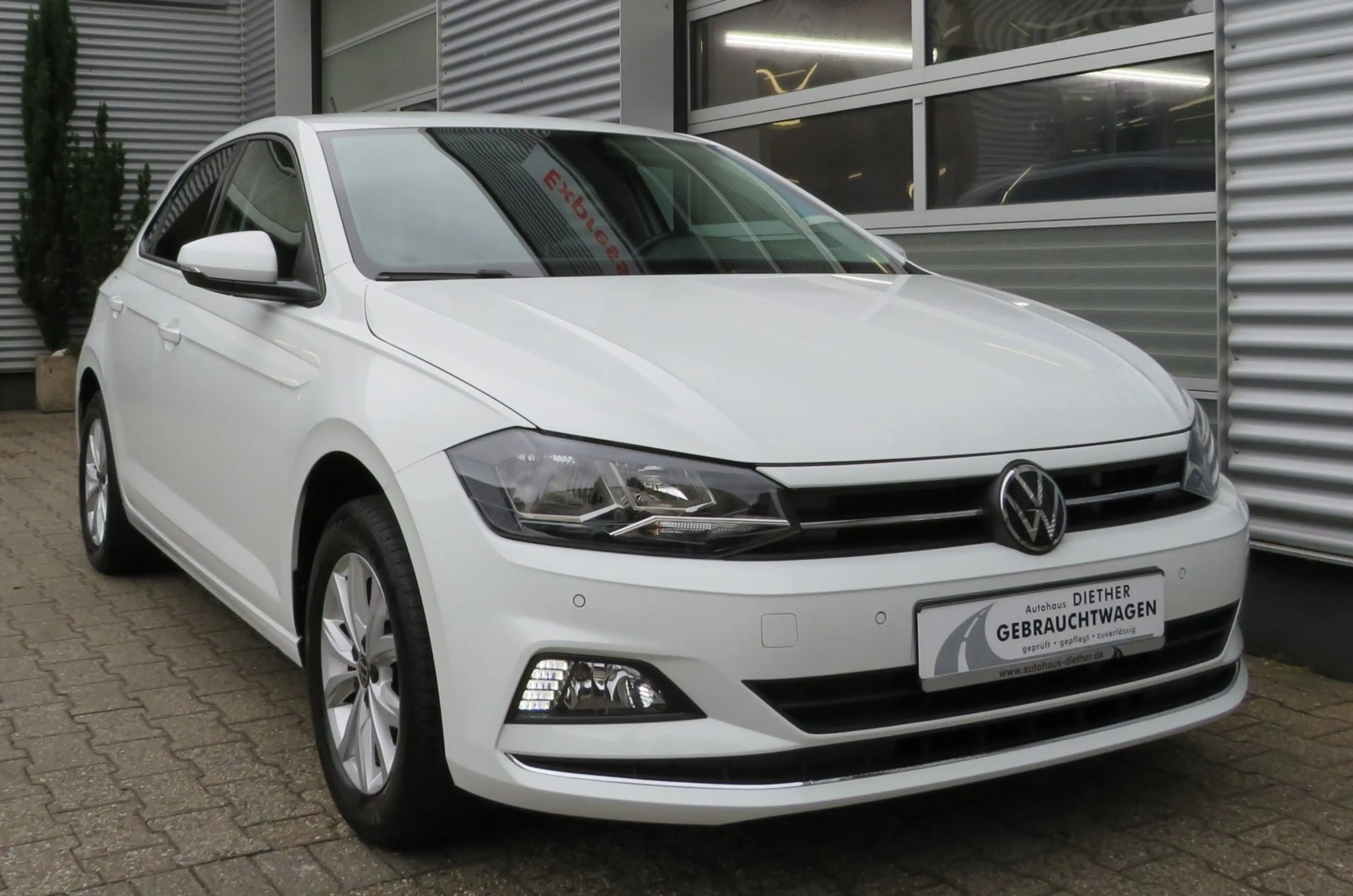 Volkswagen Polo 1.0 TSI Highline Navi/DAB+/PDC v+ht — photo 2