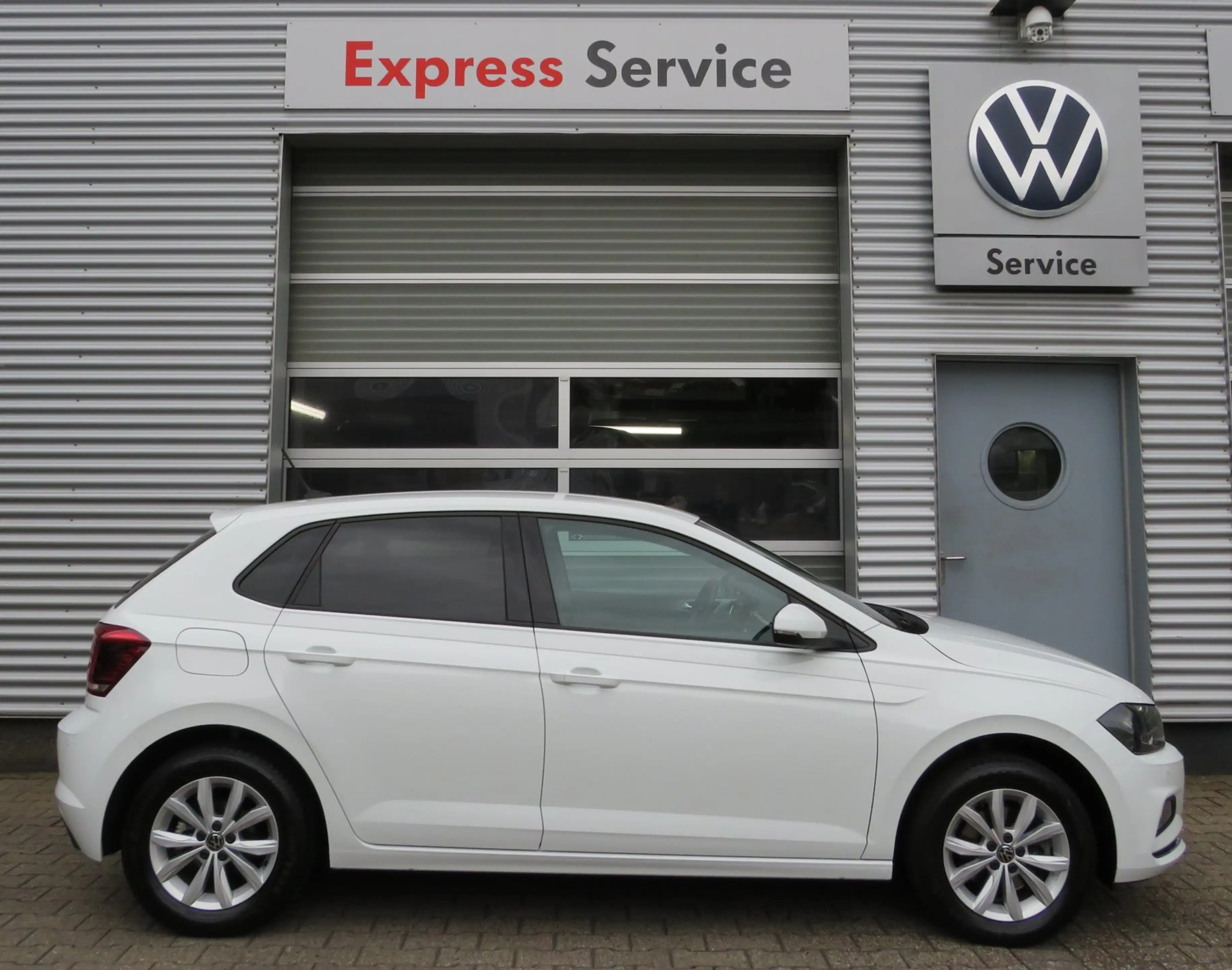 Volkswagen Polo 1.0 TSI Highline Navi/DAB+/PDC v+ht