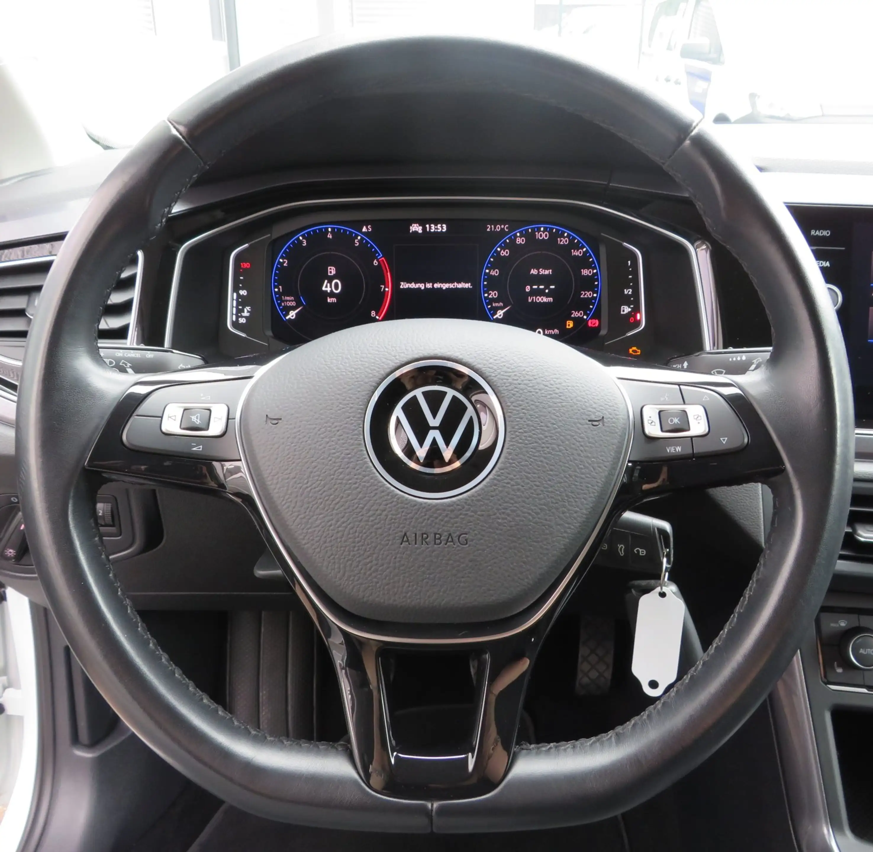 Volkswagen Polo 1.0 TSI Highline Navi/DAB+/PDC v+ht — photo 6