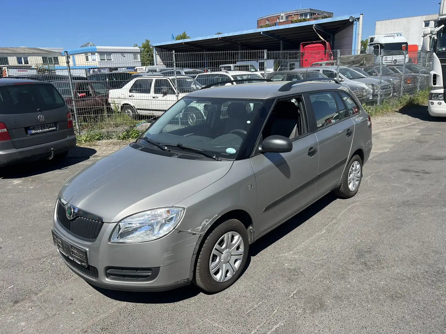 Skoda Fabia 1.2 HTP Combi Ambiente,Klima,1.Hand Or - 1
