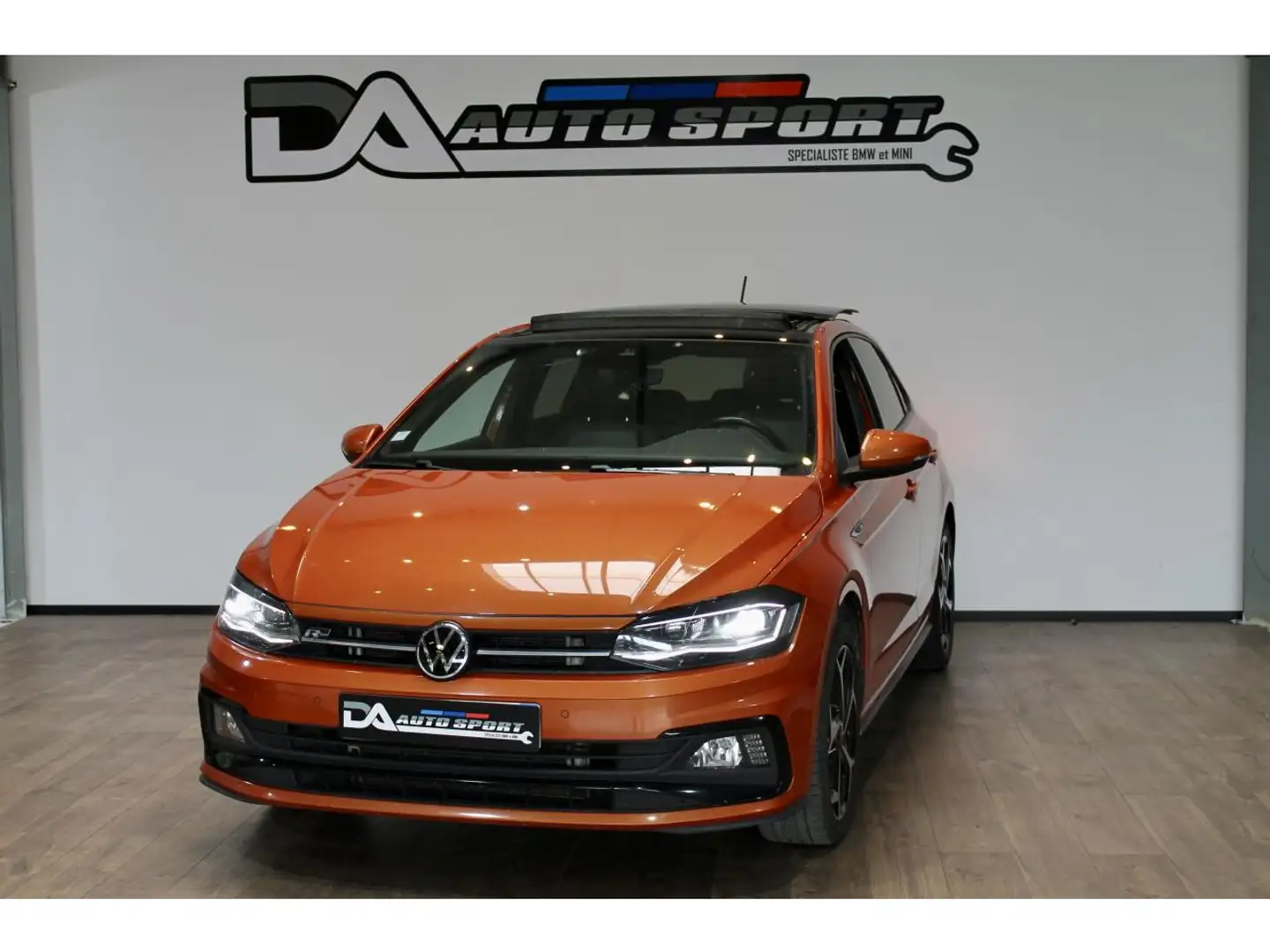 Volkswagen Polo Polo 1.5 TSI - 150 - BV DSG 7  VI AW R-Line Exclus Orange - 1