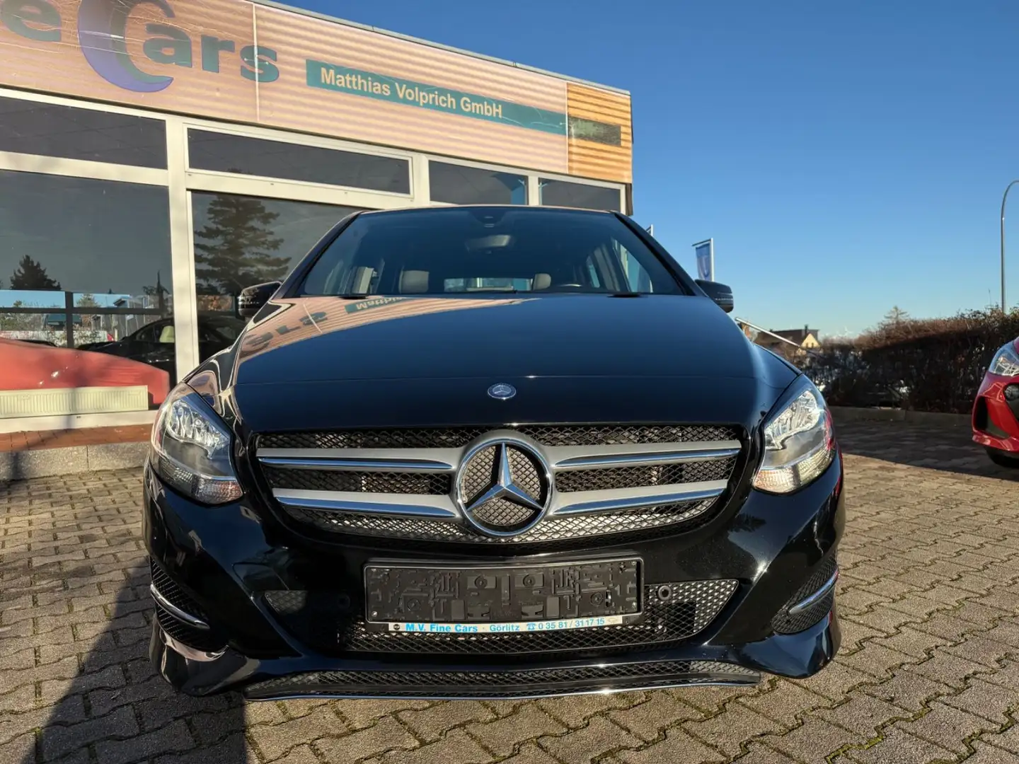 Mercedes-Benz B 180 *Navi*BT* Schwarz - 2