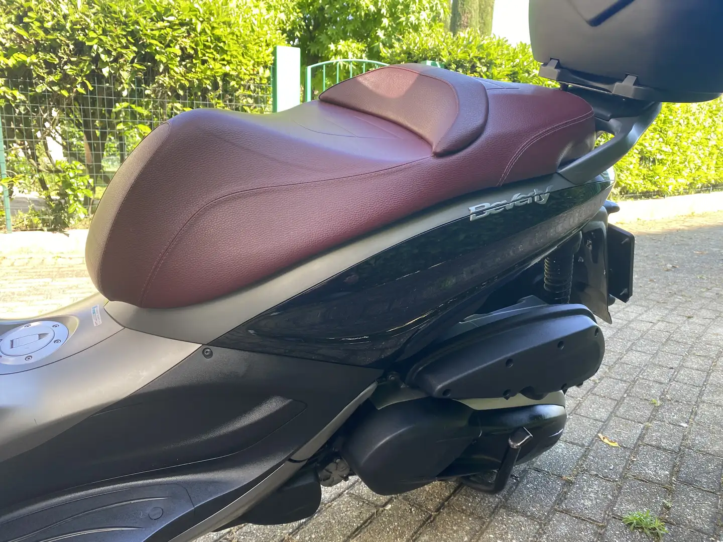Piaggio Beverly 350 sporr touring - 2