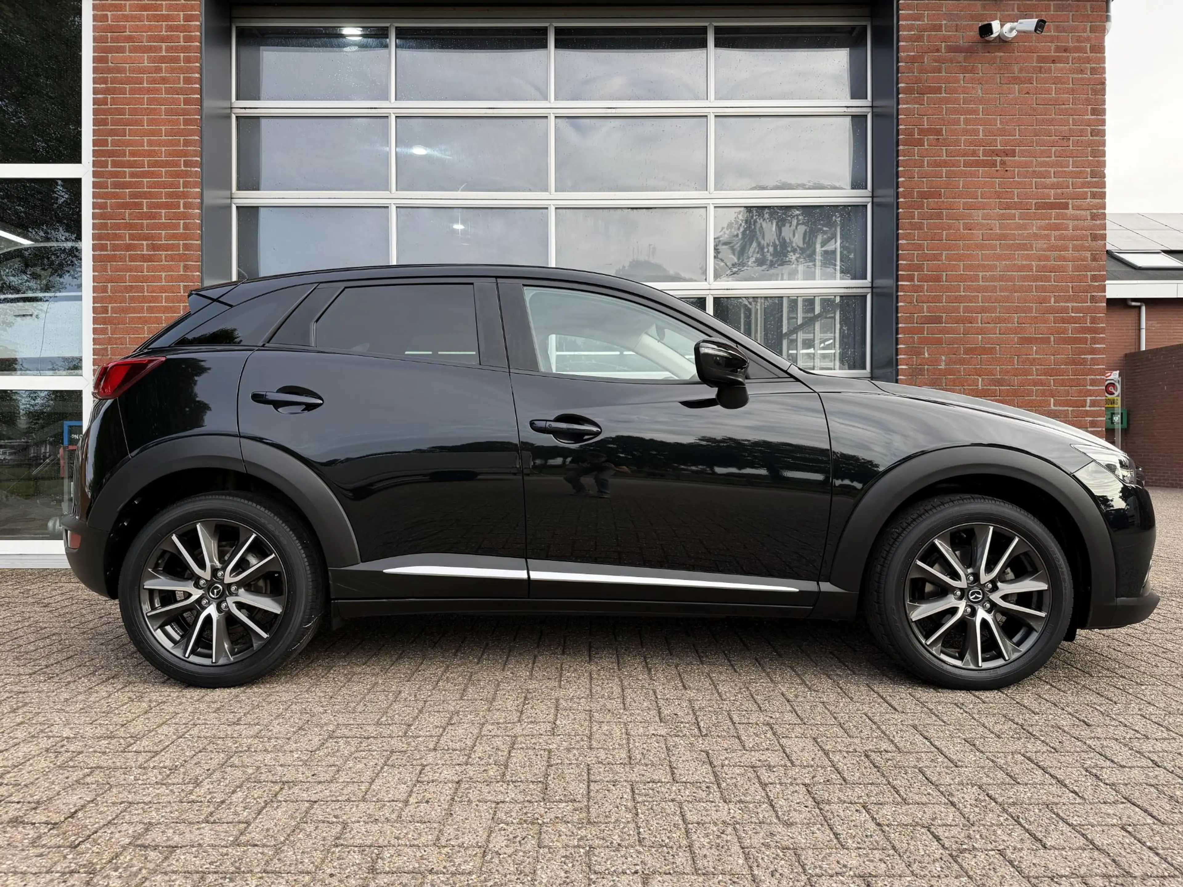 Mazda CX-3 2.0 SkyActiv-G 120 GT-M — photo 2