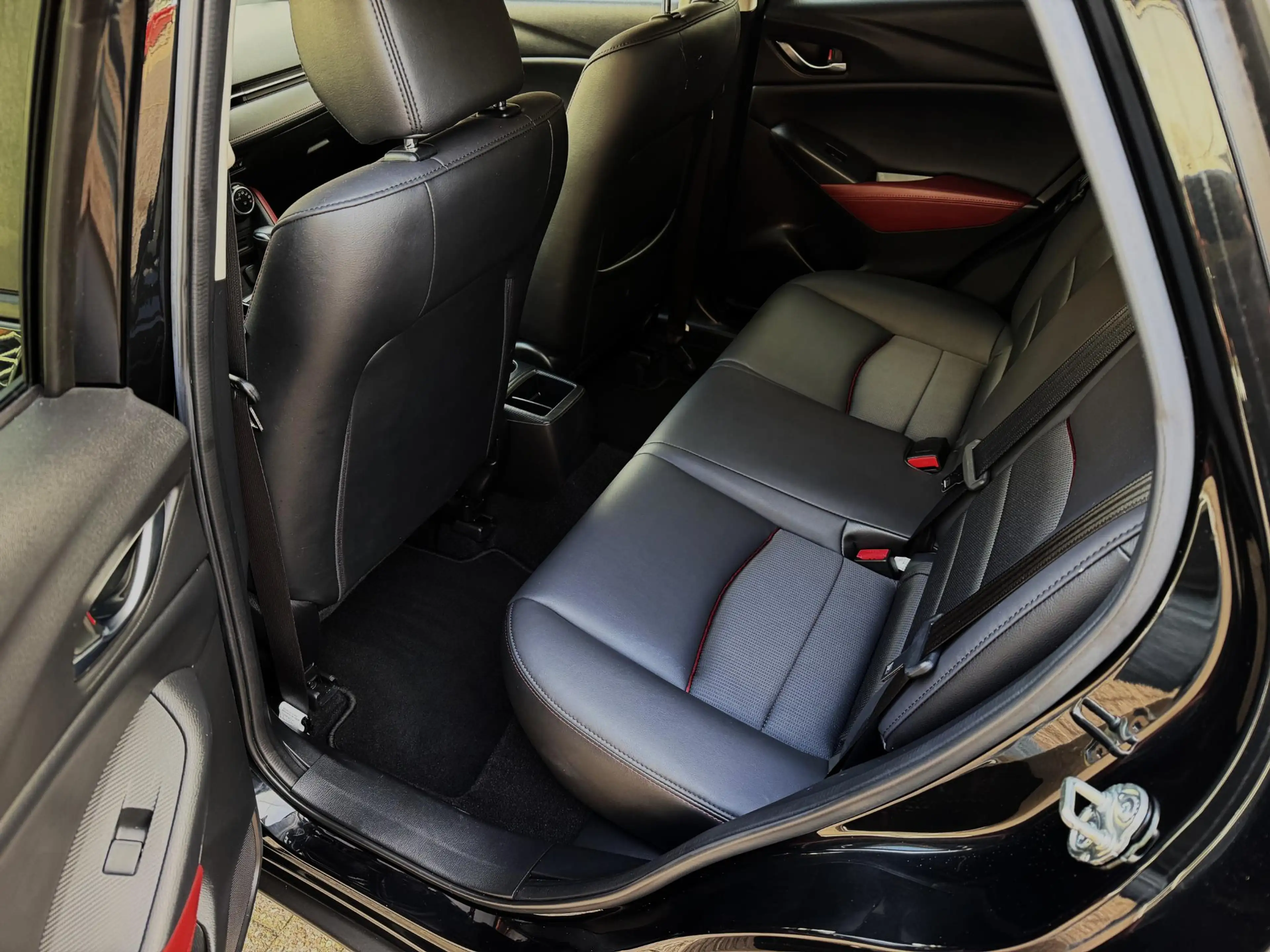Mazda CX-3 2.0 SkyActiv-G 120 GT-M — photo 10
