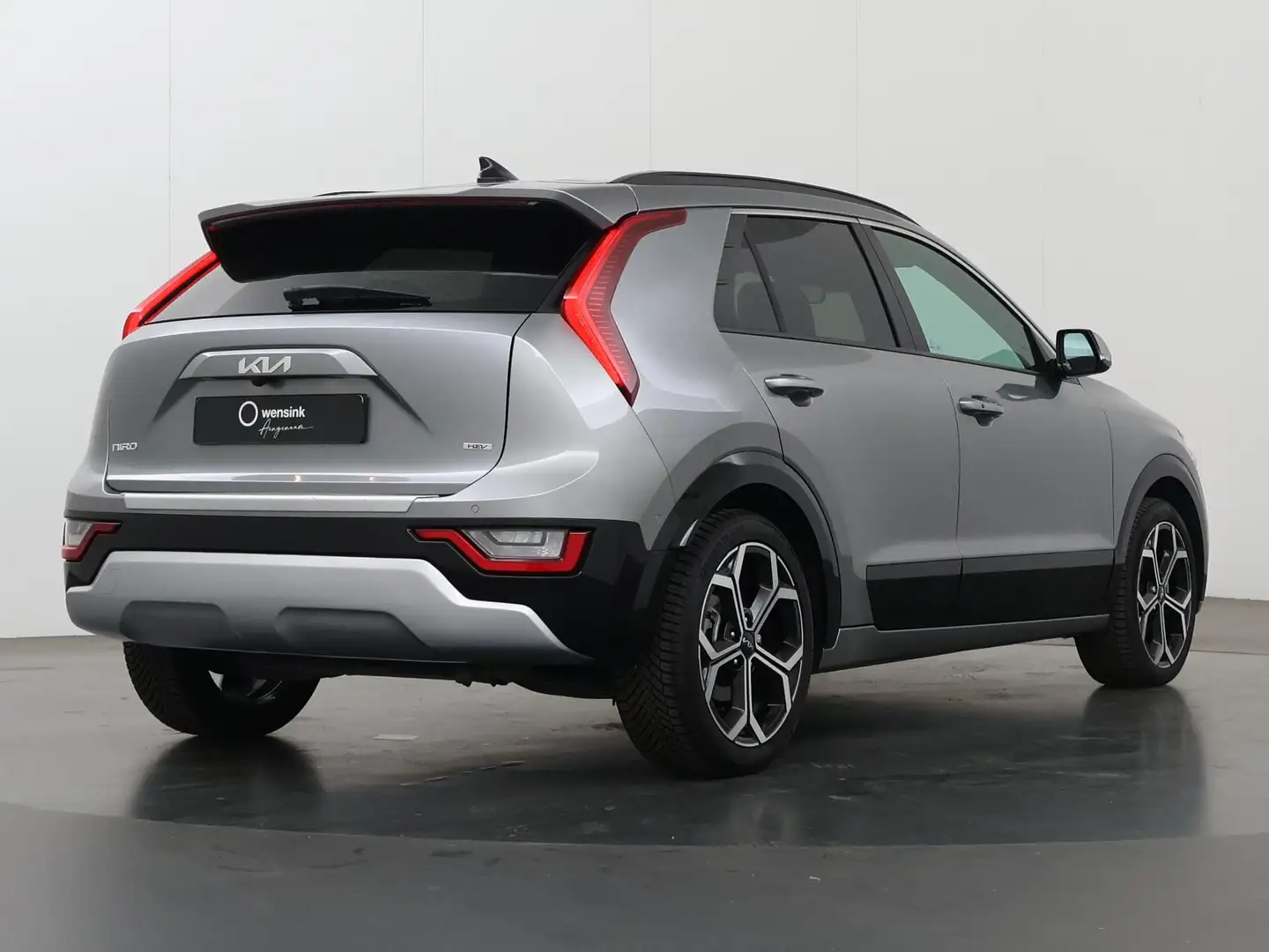 Kia Niro 1.6 GDi Hybrid DynamicPlusLine Edition | 18” licht Plateado - 2
