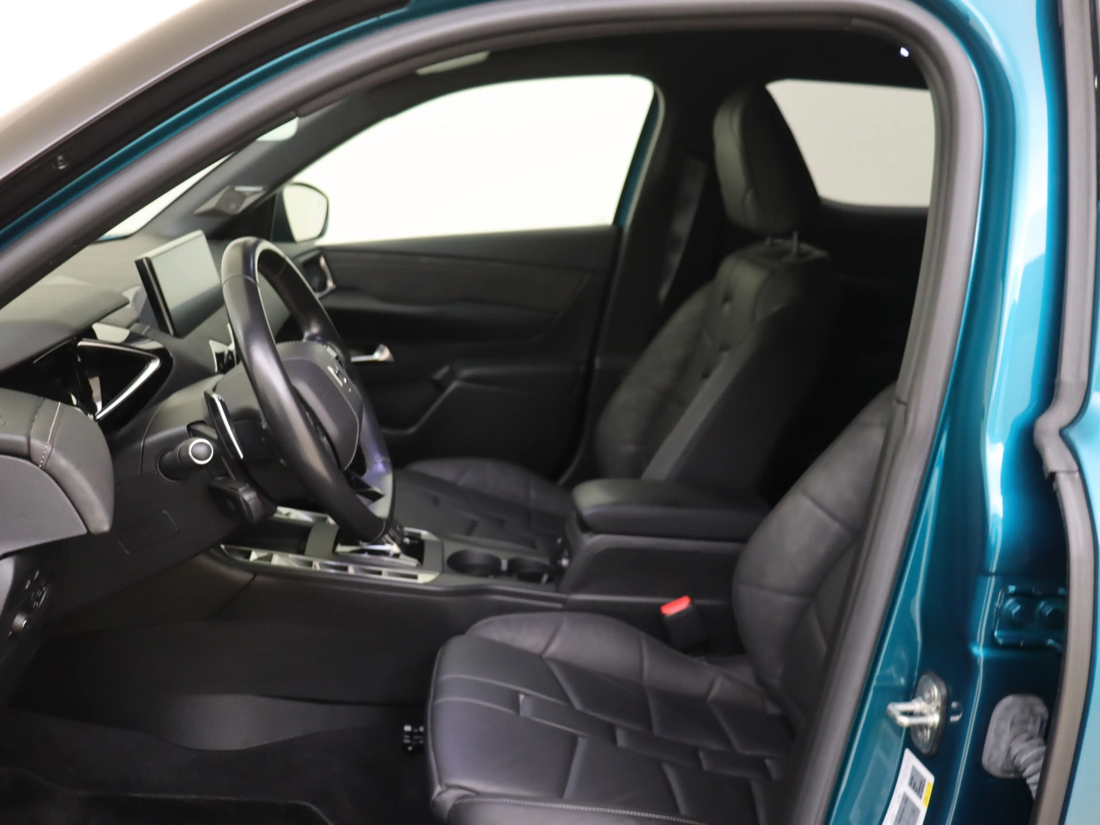 DS Automobiles DS 3 Crossback 1.2 PureTech Grand Chic | Stoelverwarming | — photo 10