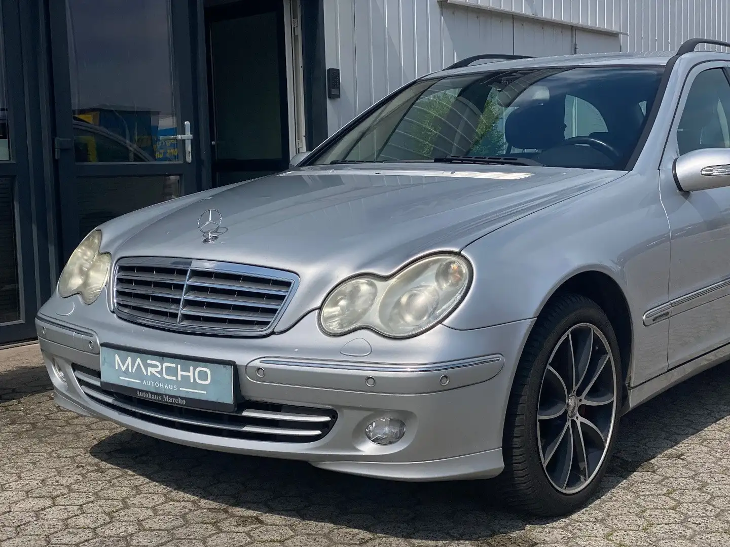 Mercedes-Benz C 280 T*LPG-Gasanlage*Leder*Navi*Xenon*Automa.* Plateado - 2