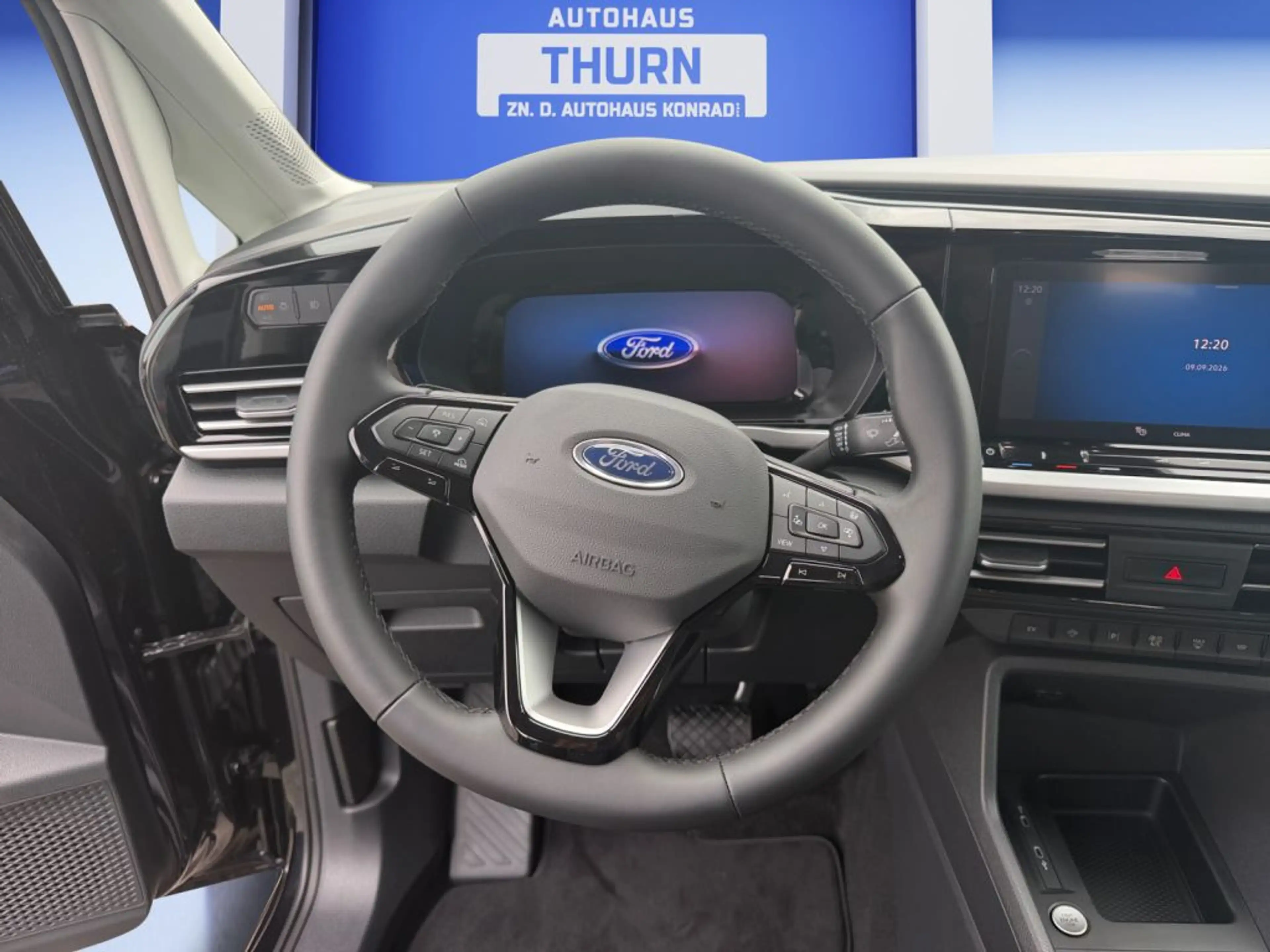 Ford Tourneo Connect Grand Titanium 1.5 PHEV *Fahrer-Pk* — photo 11