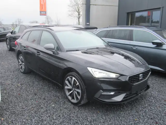 SEAT Leon e-Hybrid SP 1.4 FR PHEV /€10.990 netto / Carplay / ...