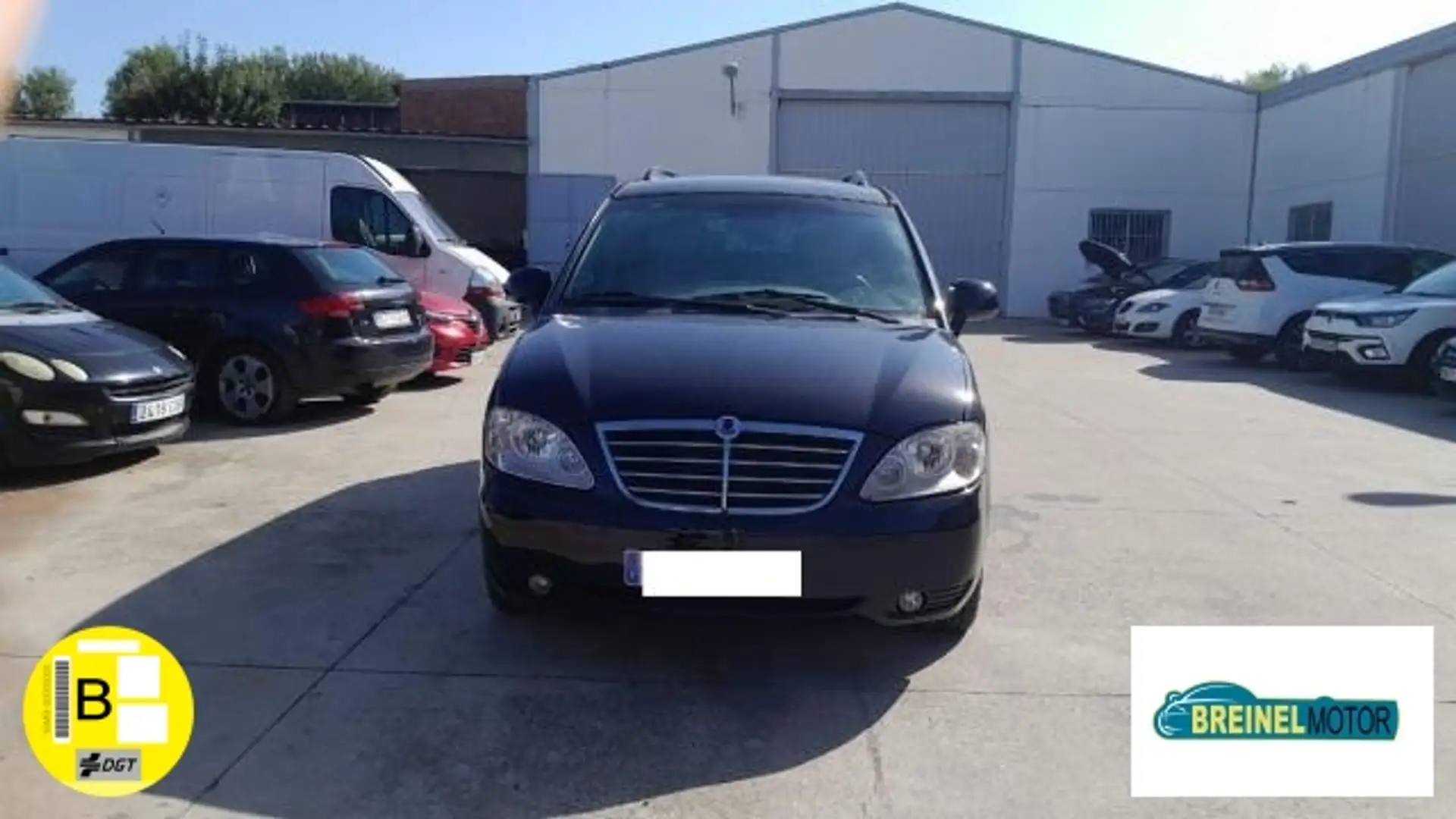 SsangYong Rodius 2.0e-Xdi Limited Чорний - 1