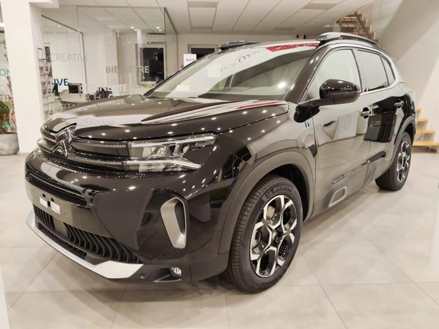 Citroen C5 Aircross SHINE Zwart - 1