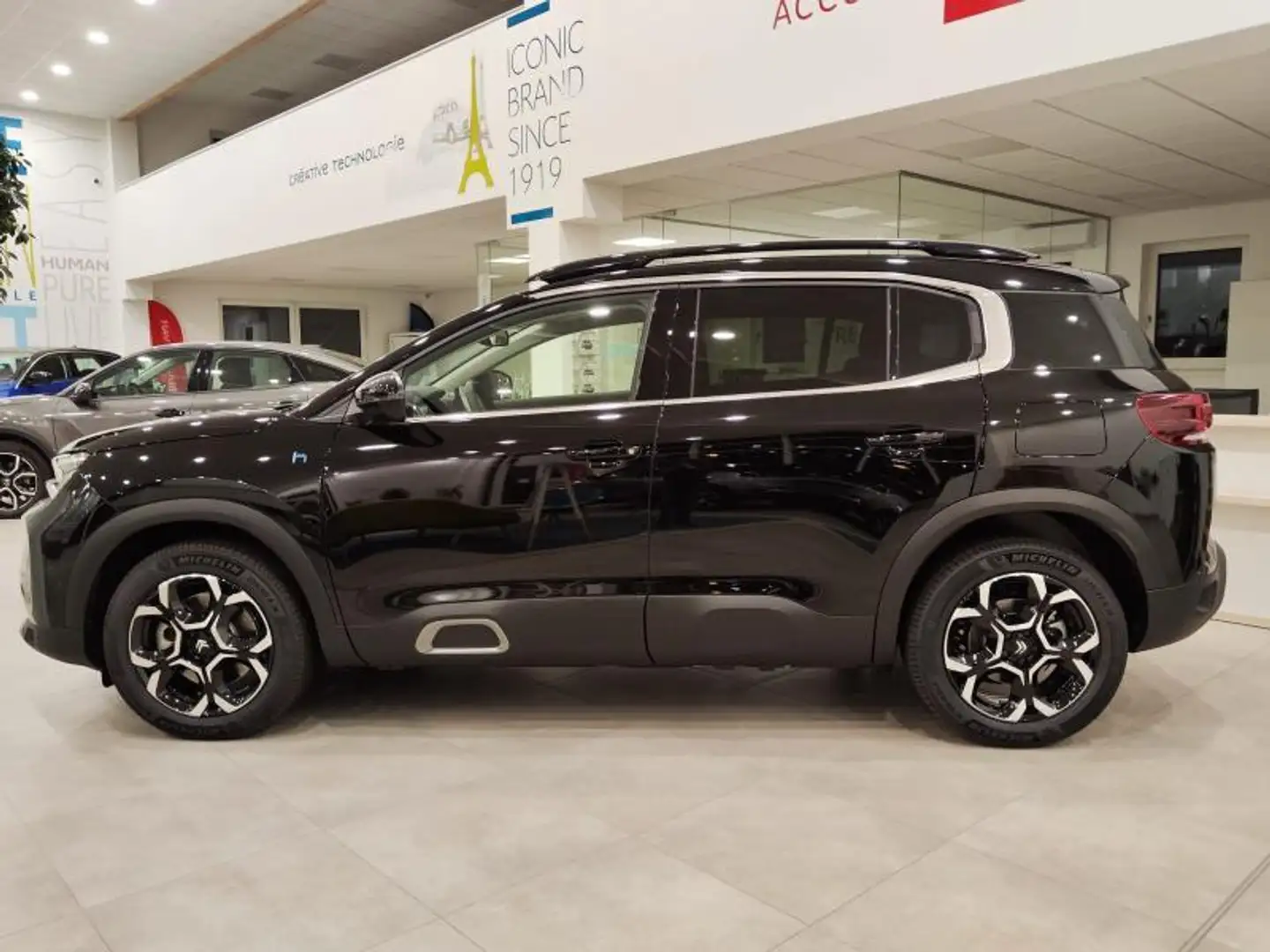 Citroen C5 Aircross SHINE Zwart - 2
