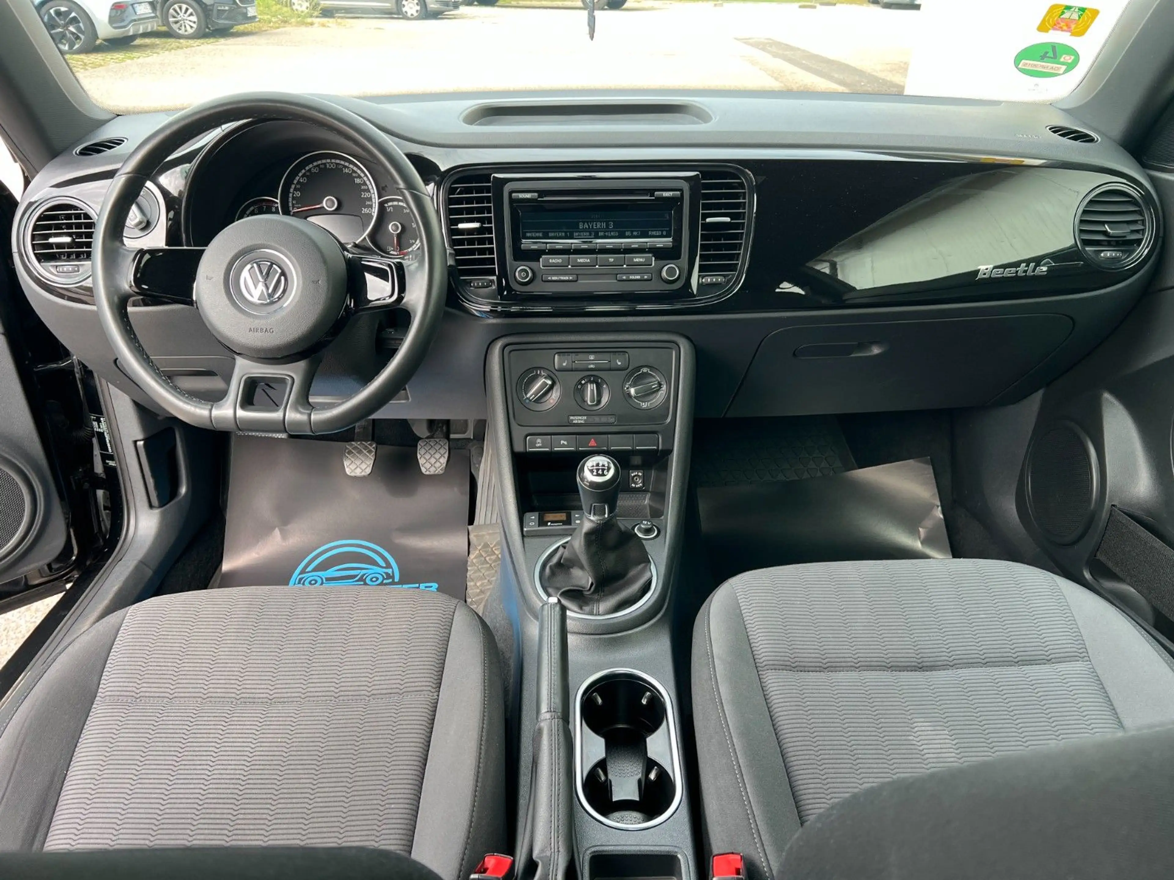 Volkswagen Beetle Lim. BMT *1.HAND*SHZ*STANDHEIZUNG* — photo 10