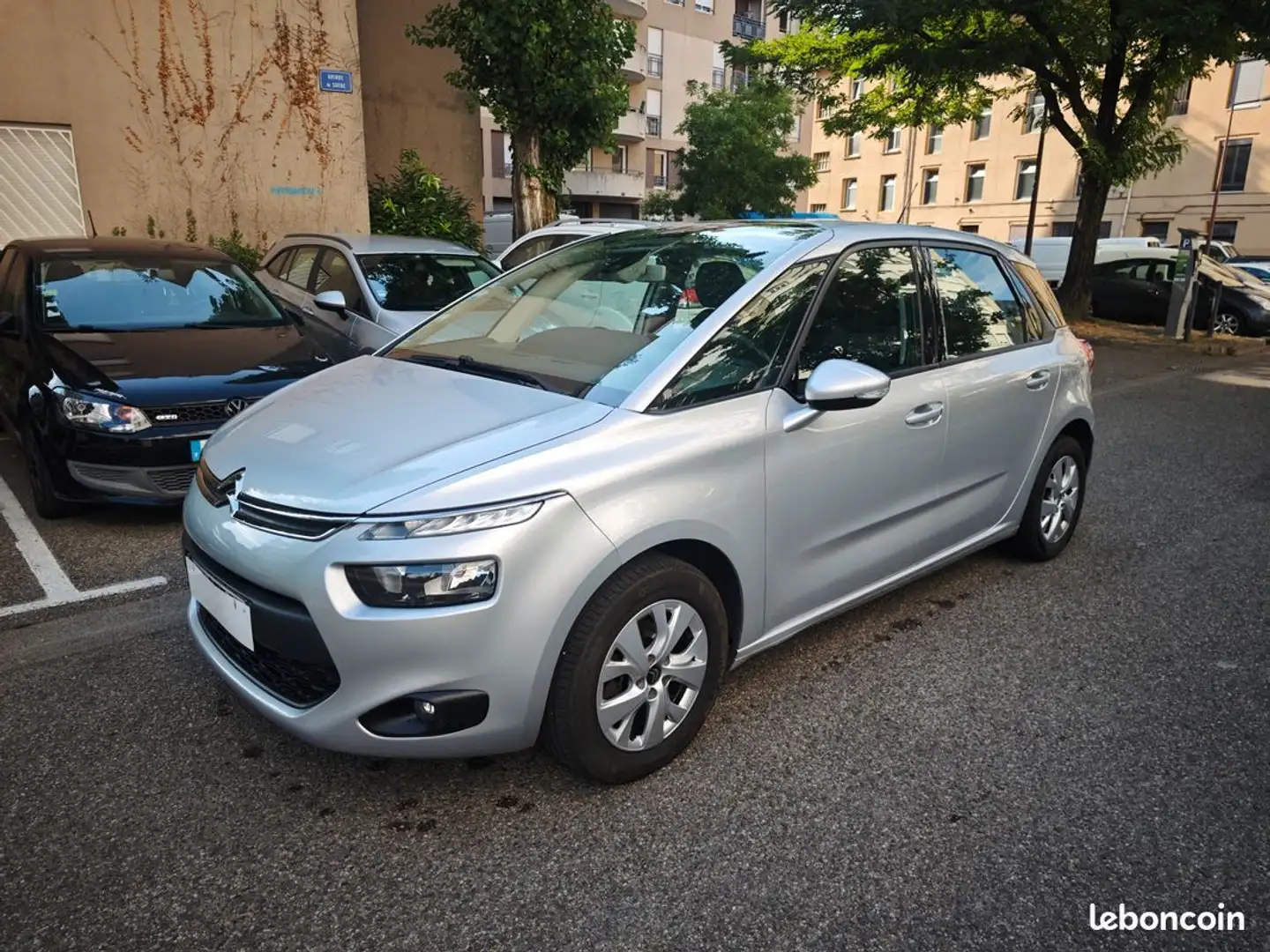 Citroen C4 Picasso 1.6 BlueHDi 120ch Confort S&S Gris - 1
