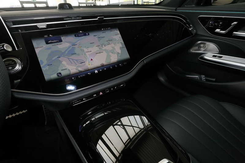 Mercedes-Benz E 450 d 4M AMG Multikontursitze+HUD+Fahrassist — photo 11